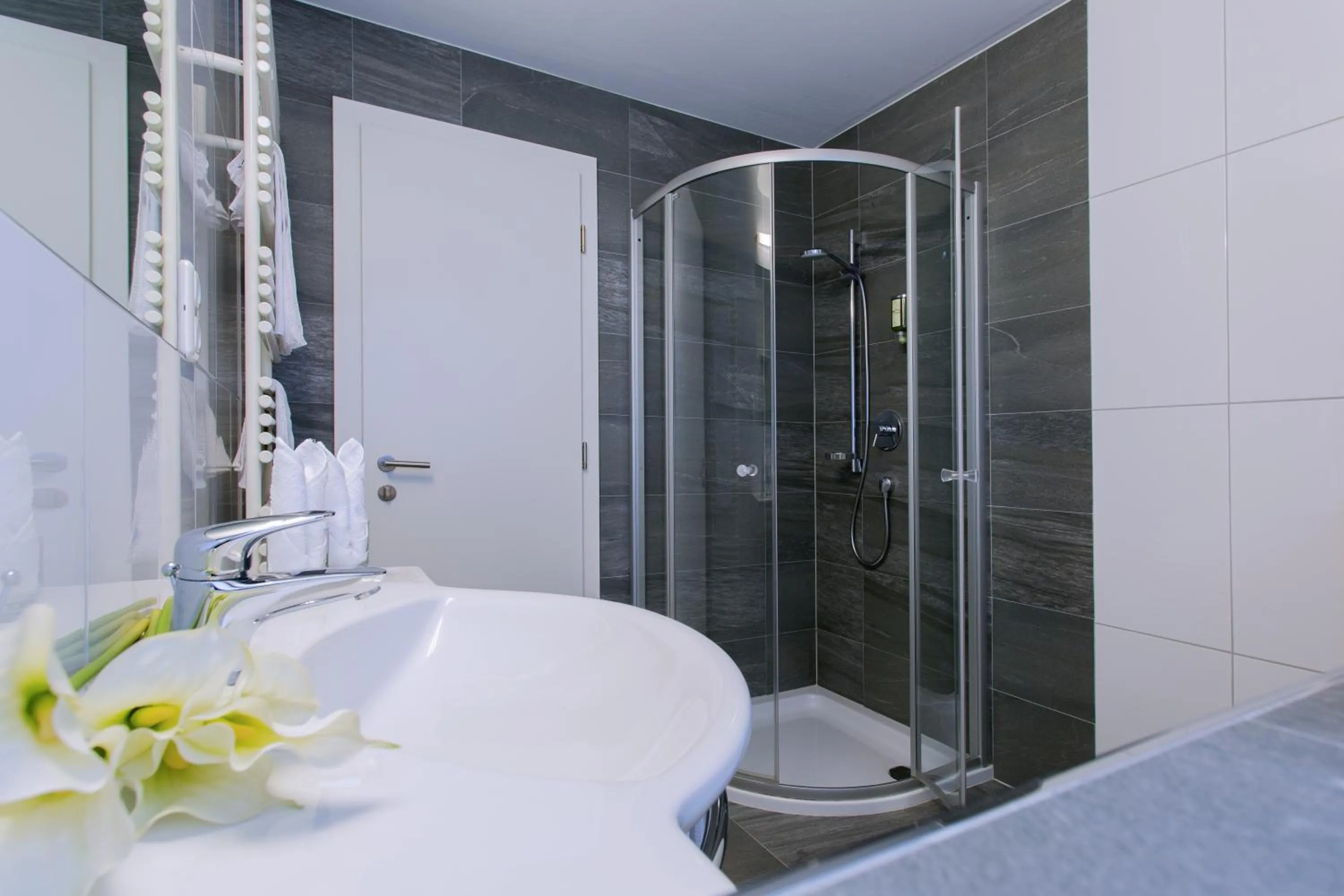 Shower in Hotel Rundeck