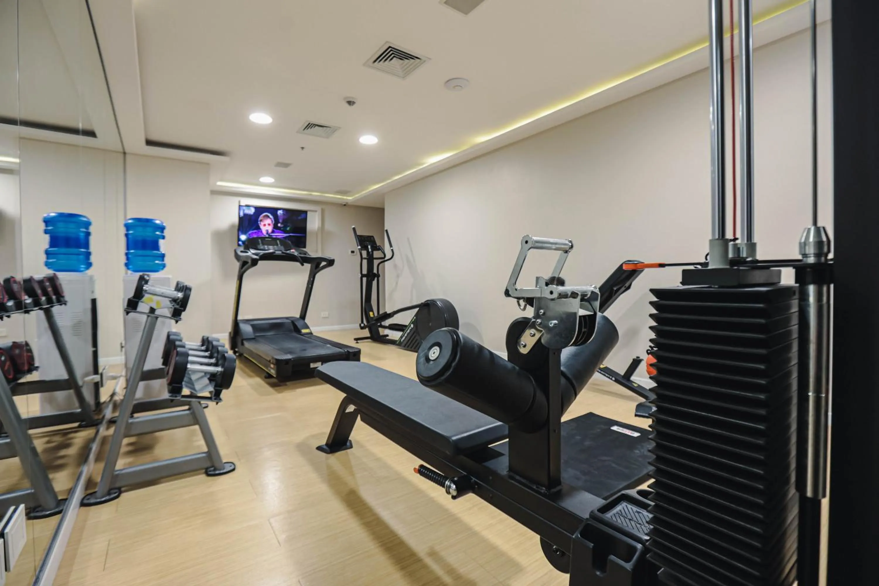 Fitness centre/facilities in Paseo La Galería Hotel & Suites
