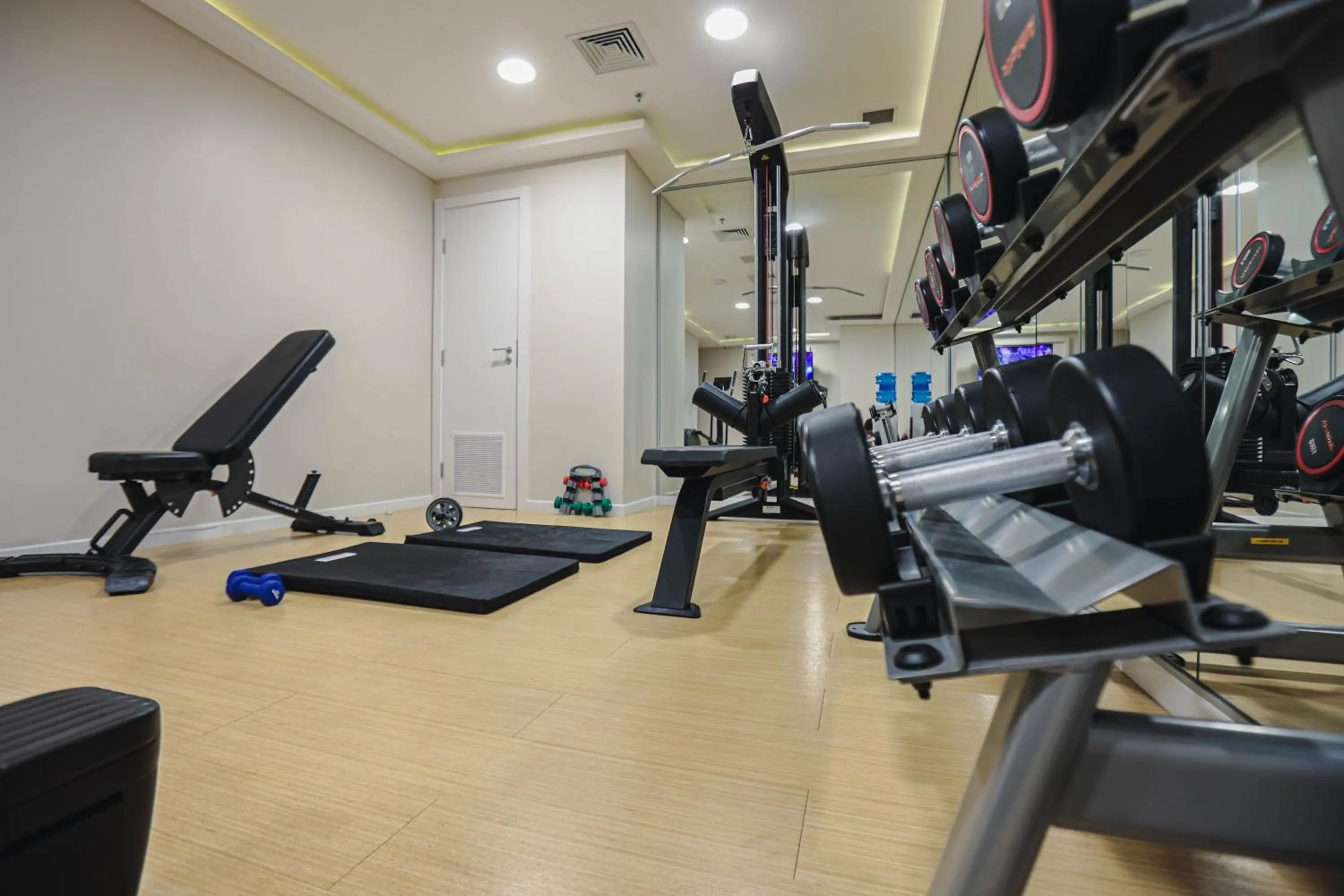 Fitness centre/facilities in Paseo La Galería Hotel & Suites