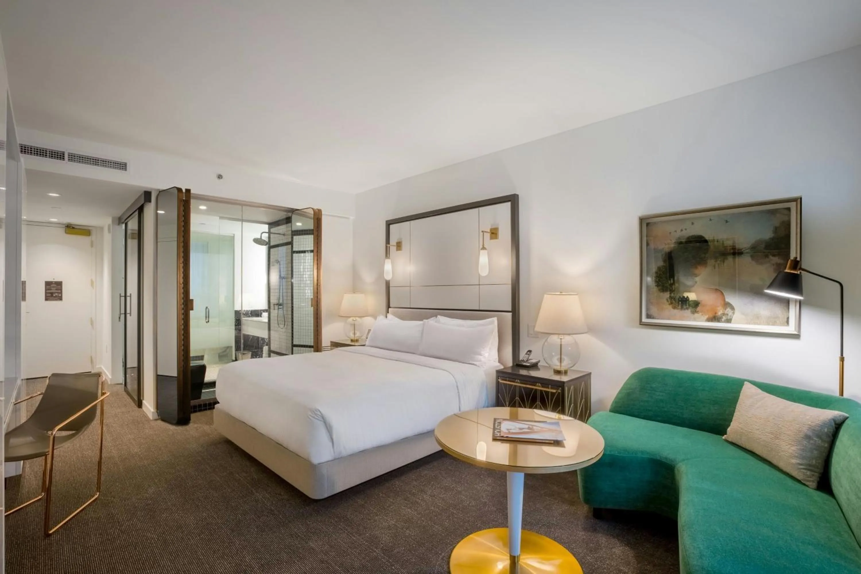 Photo of the whole room, Bed in The Laura Hotel, Houston Downtown, Autograph Collection