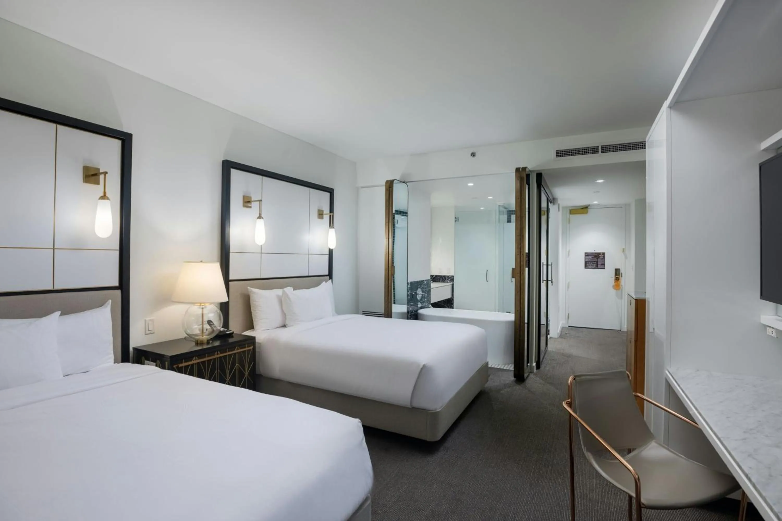 Photo of the whole room, Bed in The Laura Hotel, Houston Downtown, Autograph Collection