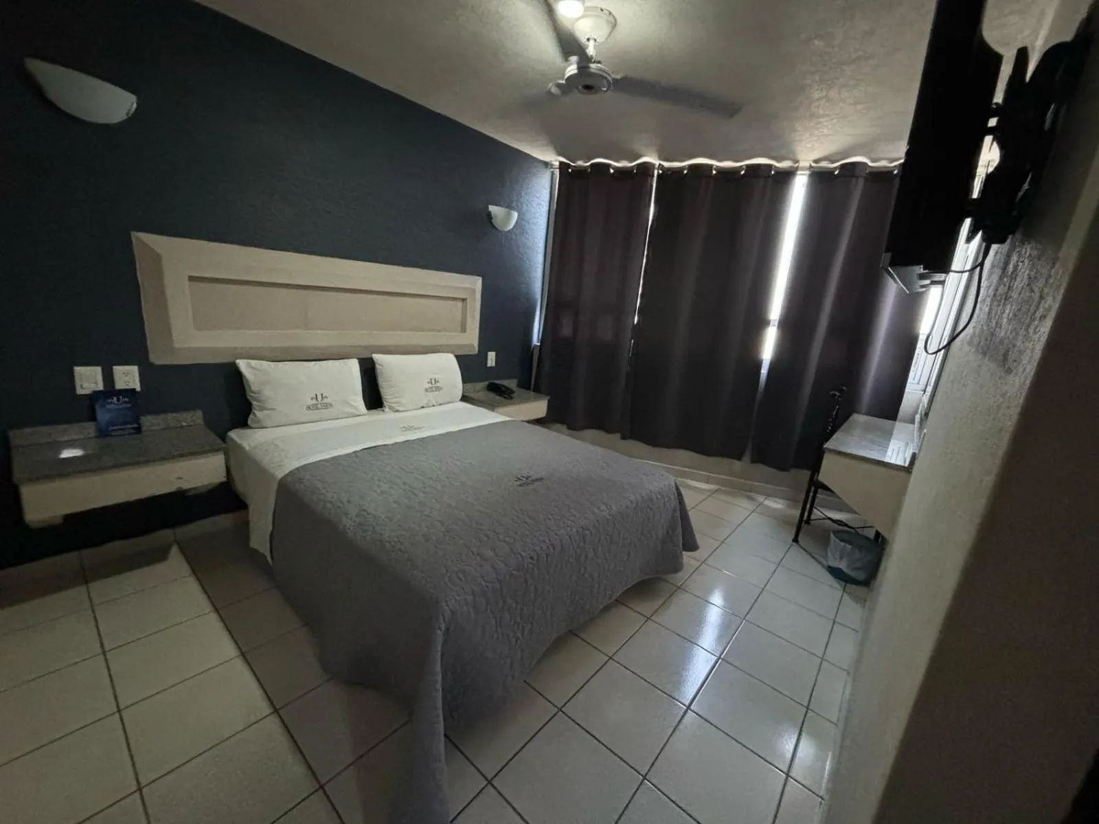 Bed in Hotel Union Guadalajara