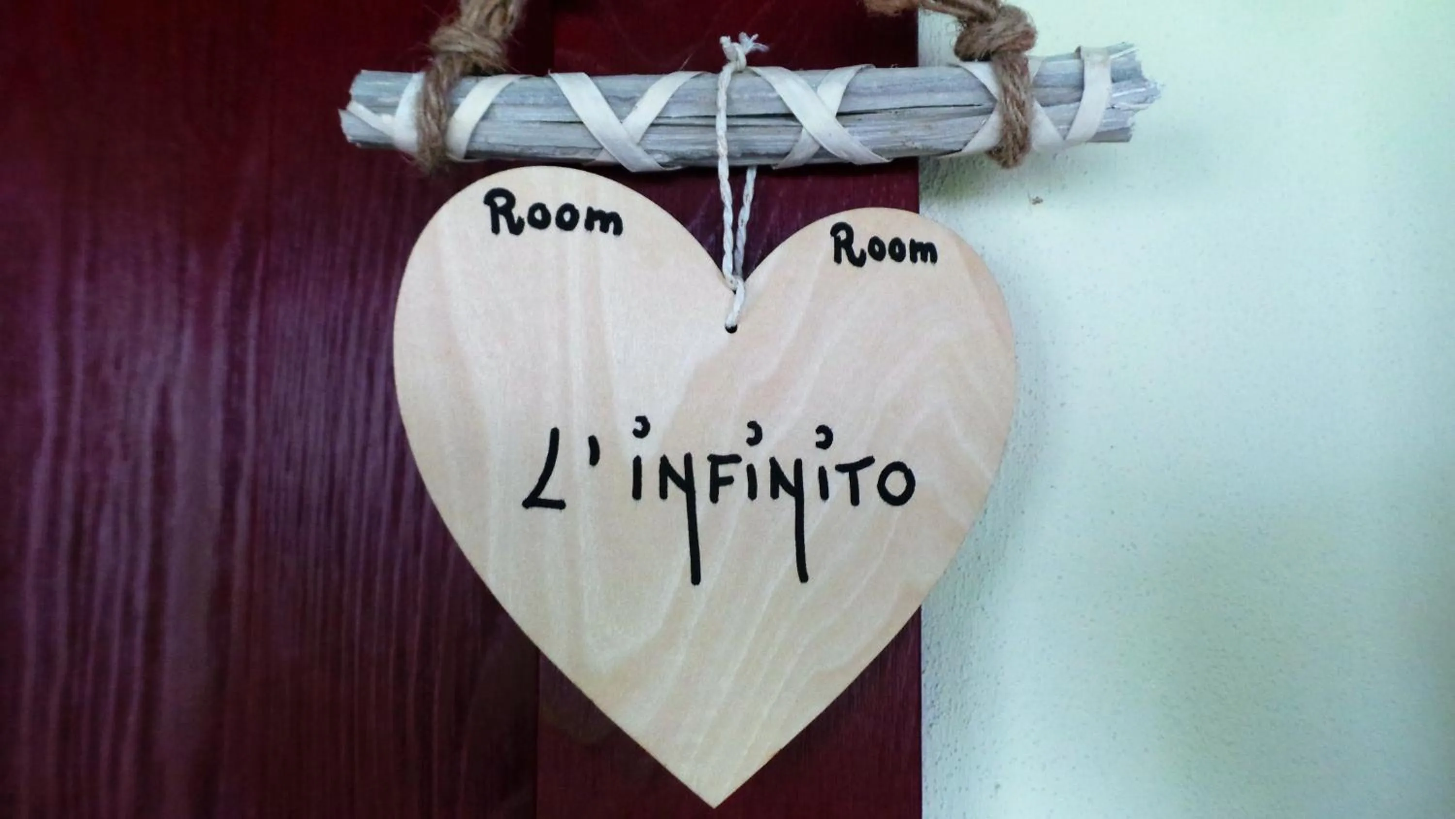 Decorative detail in Le Tre Arti