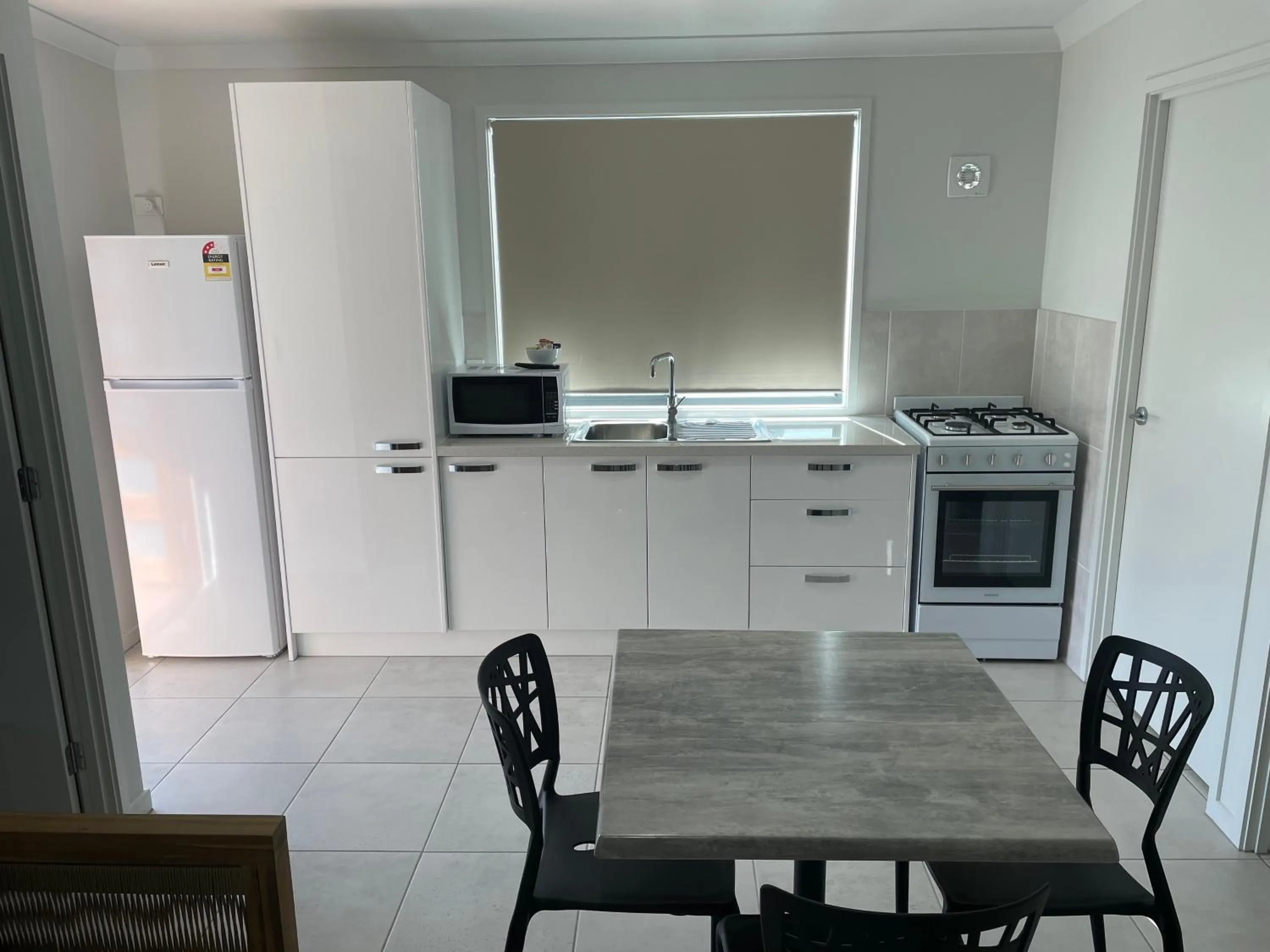 Kitchen or kitchenette in Yandina Caravan Park