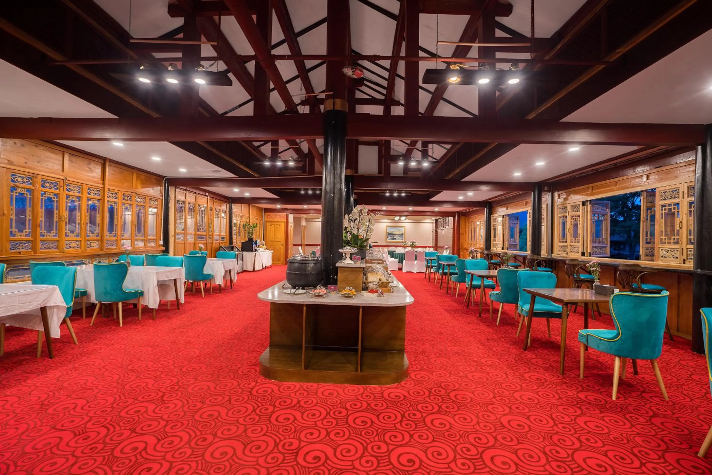 Lijiang Wangfu Hotel