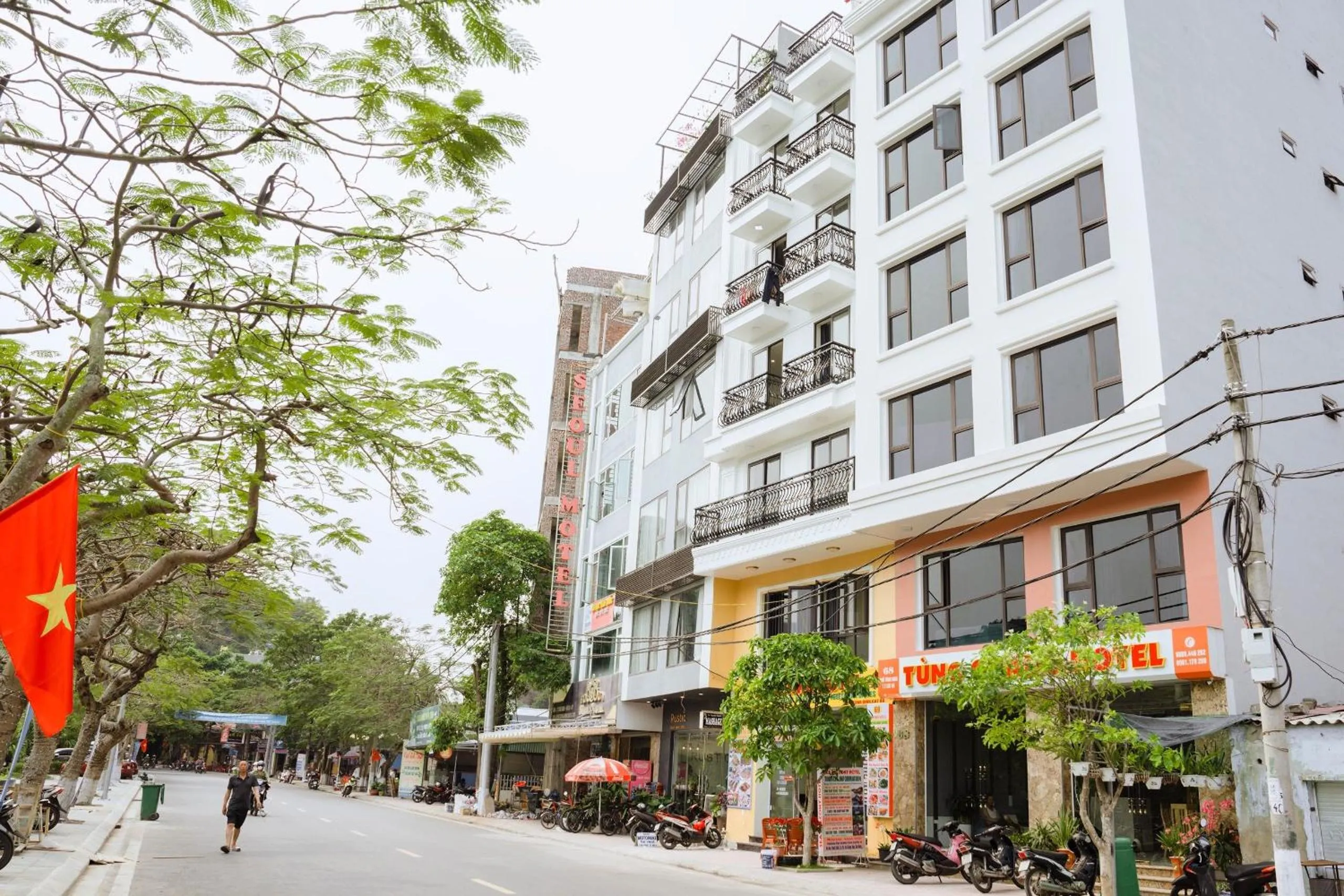 Property building in Sea Balcony Hotel