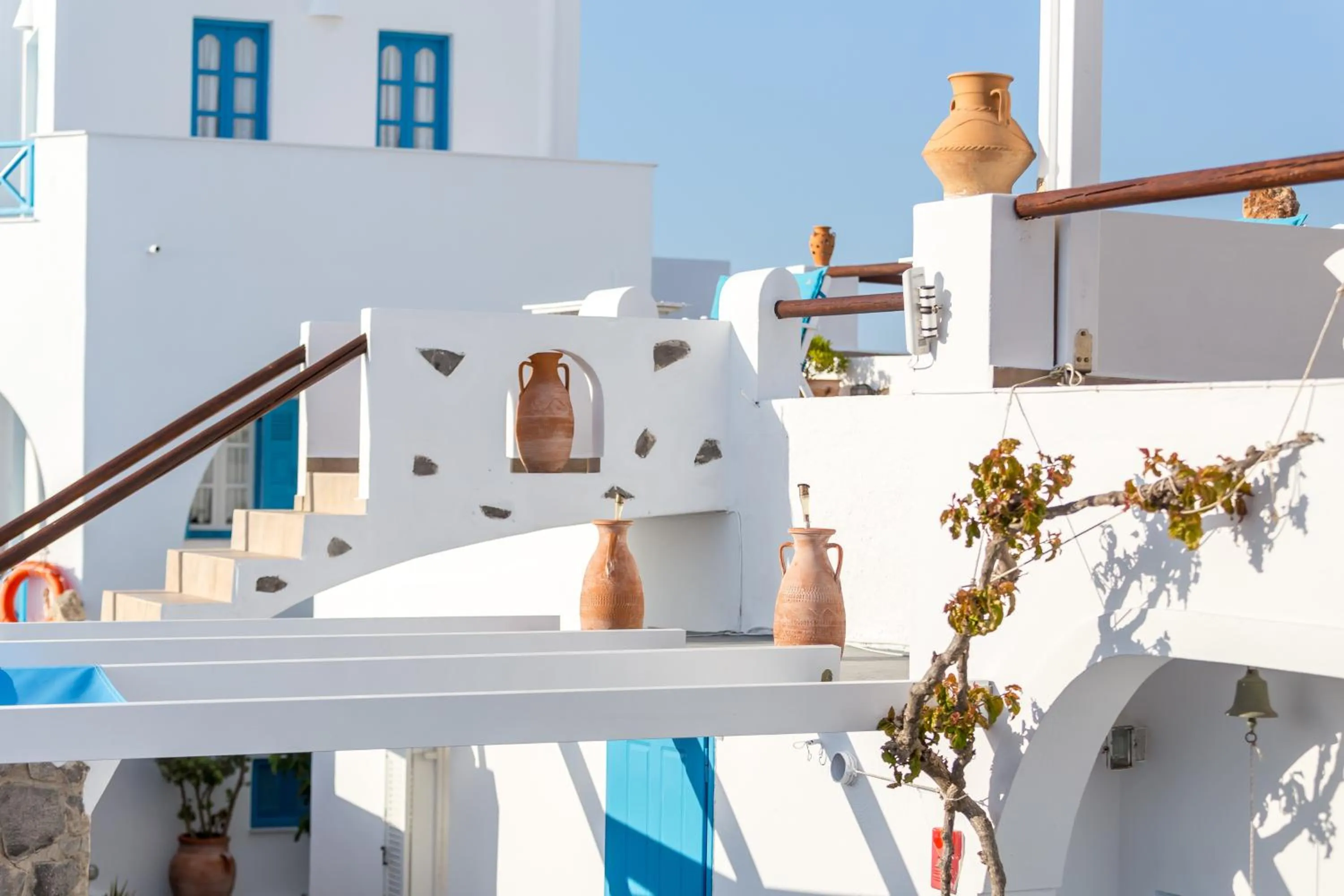 Property building in Abelonas Retreat