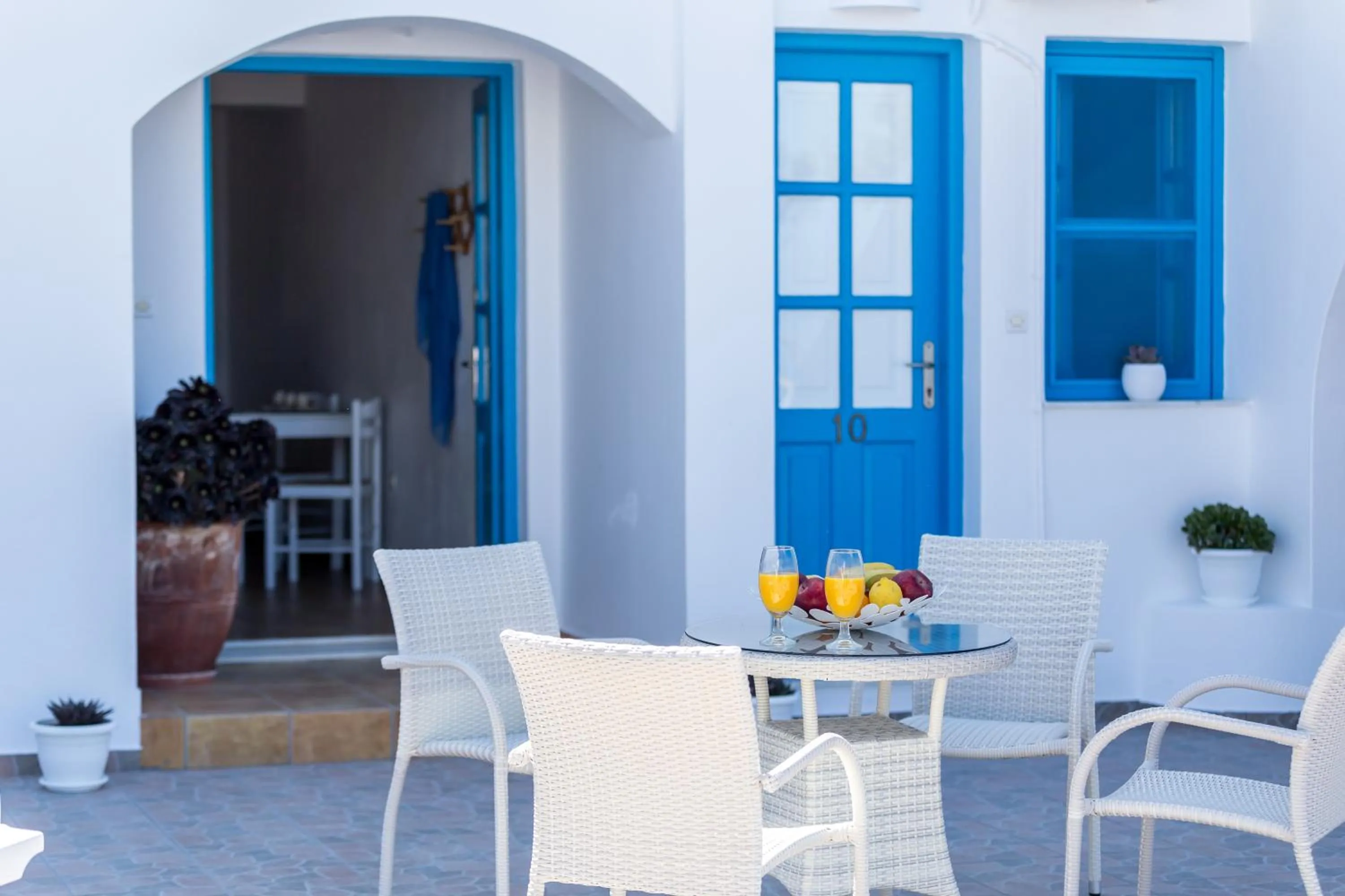 Property building in Abelonas Retreat