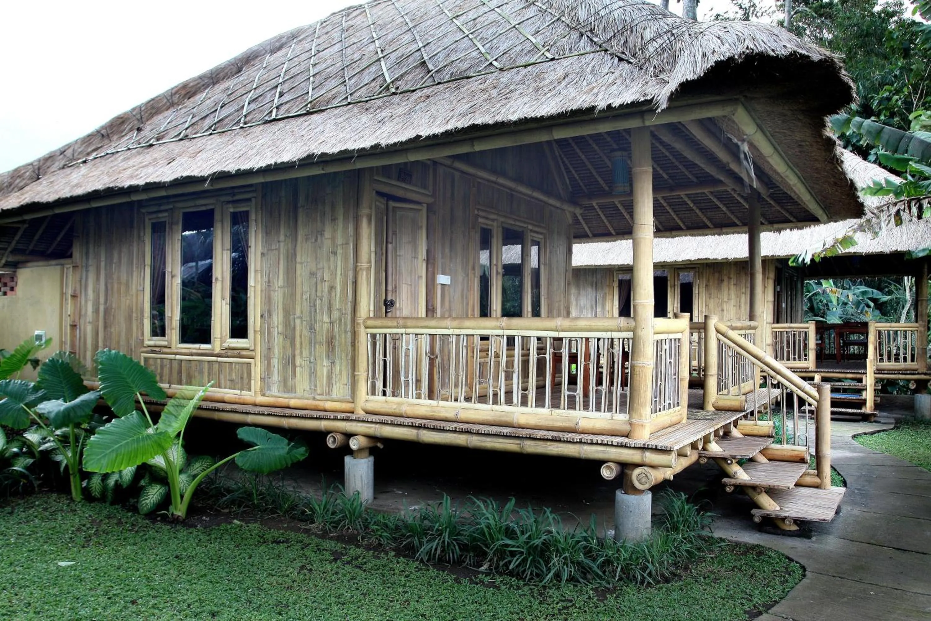 Property building in Puri Taman Sari Resort