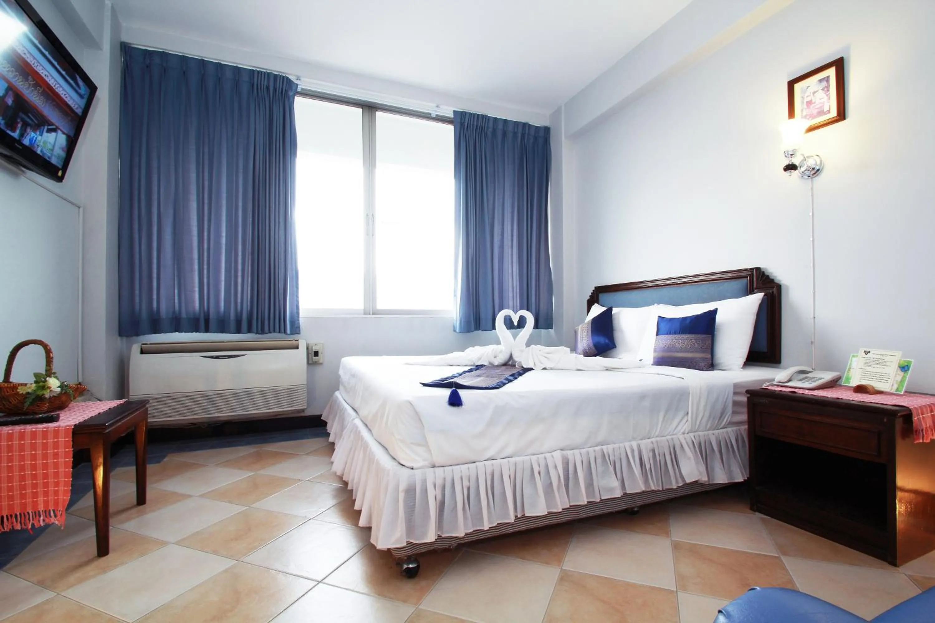 Day in The International Hotel Chiang Mai - YMCA