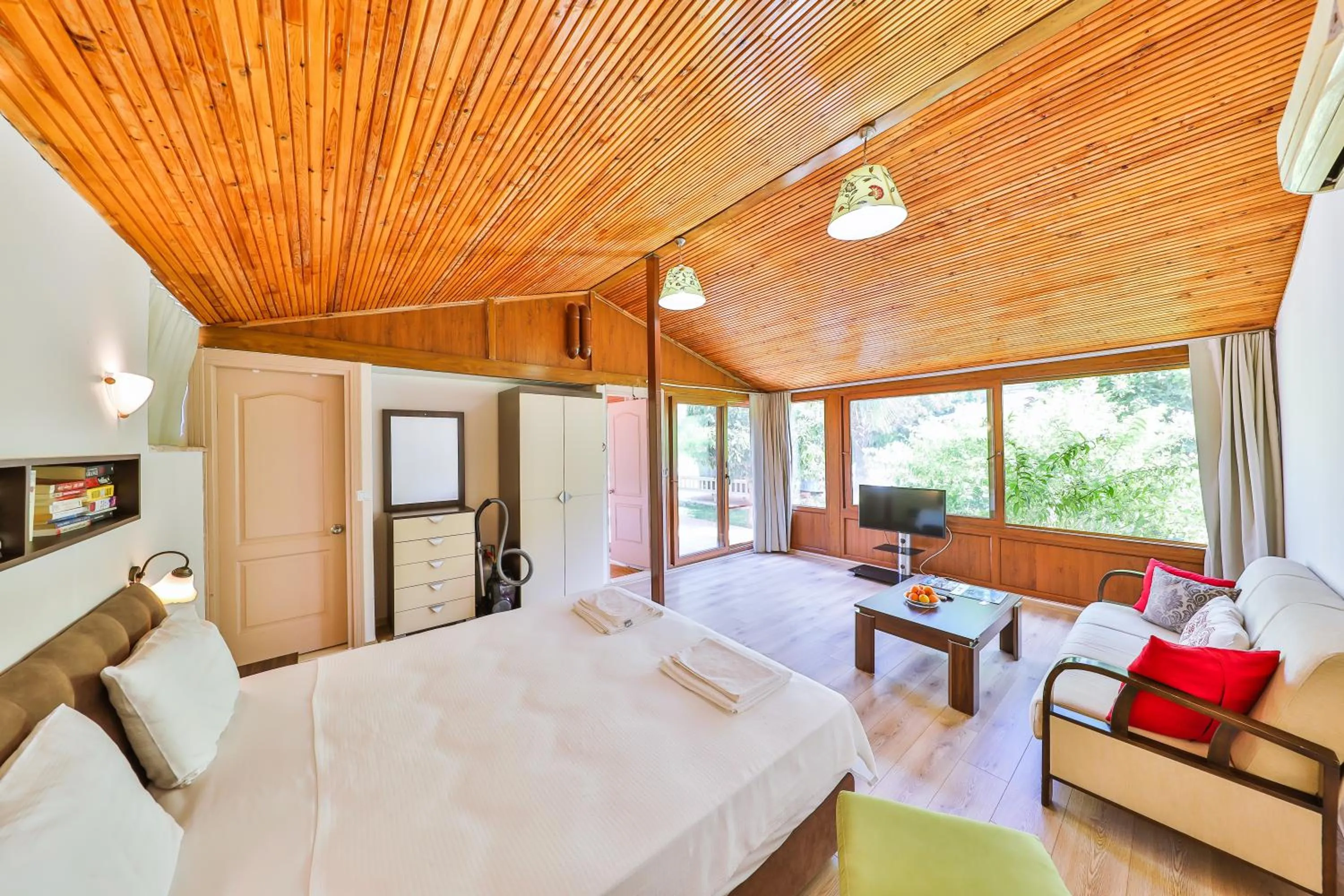 Photo of the whole room, Bed in Villa Dundar - Kas Apartments