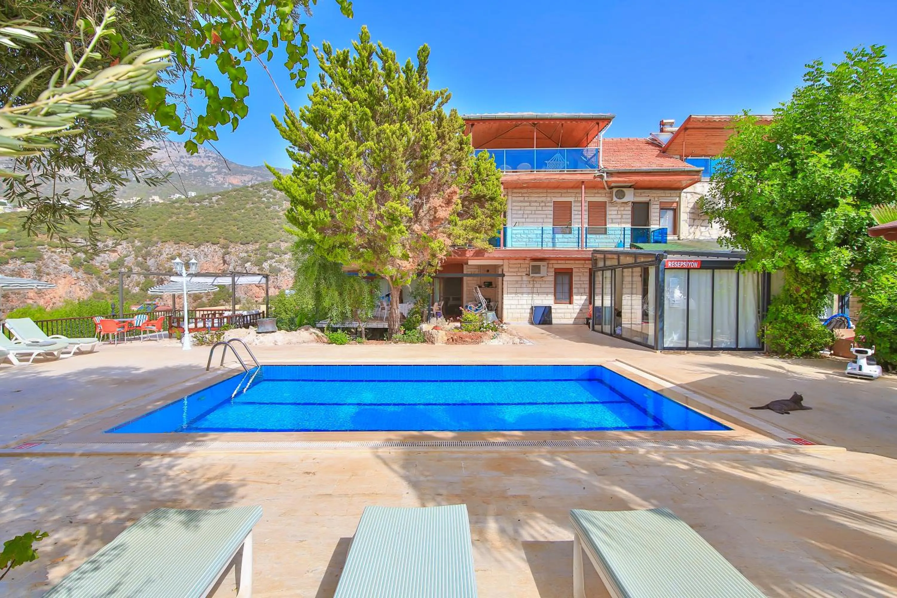 Property building in Villa Dundar - Kas Apartments