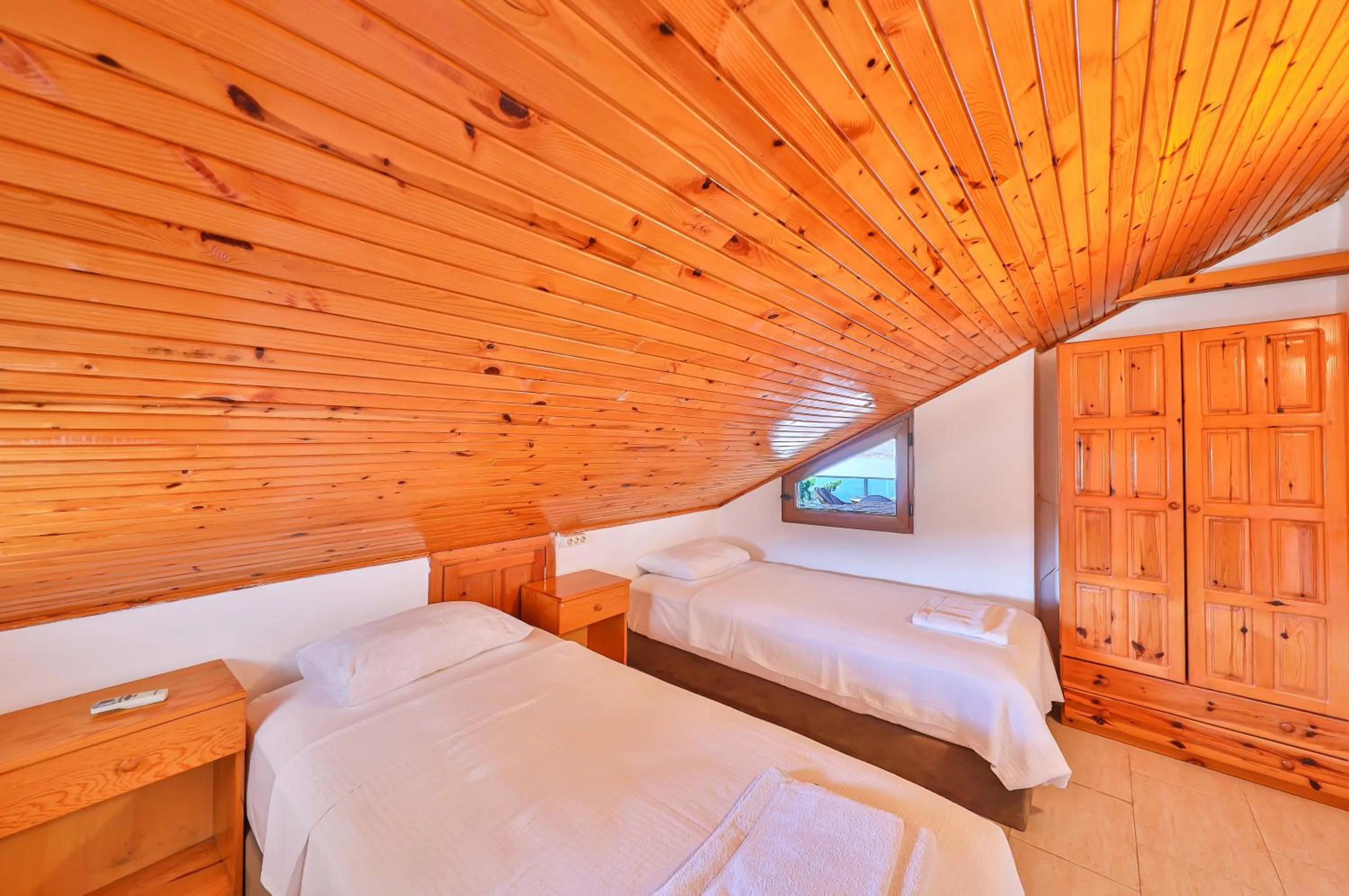 Bedroom, Bed in Villa Dundar - Kas Apartments