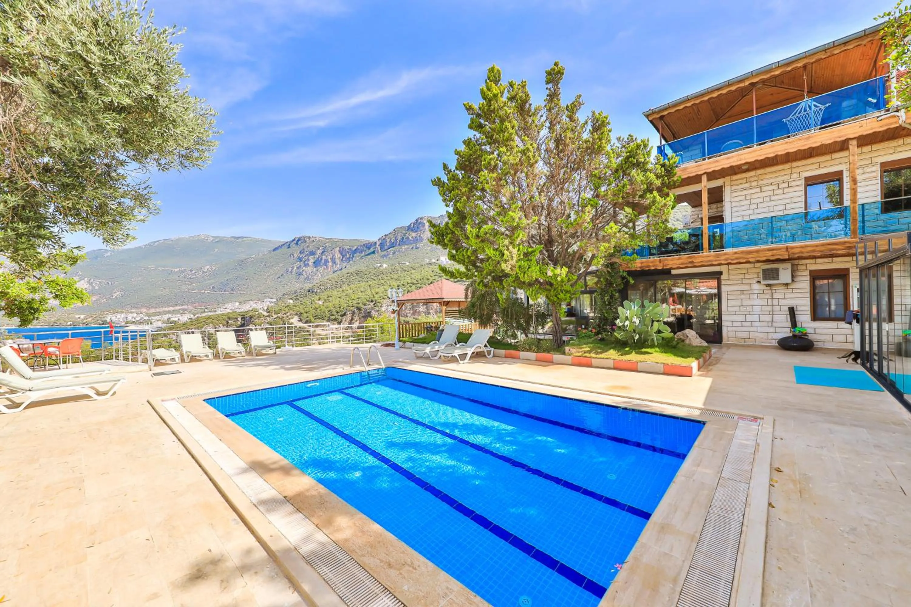 Property building in Villa Dundar - Kas Apartments