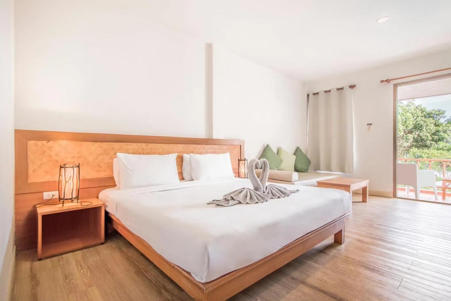 Bed in Samed Cabana Resort