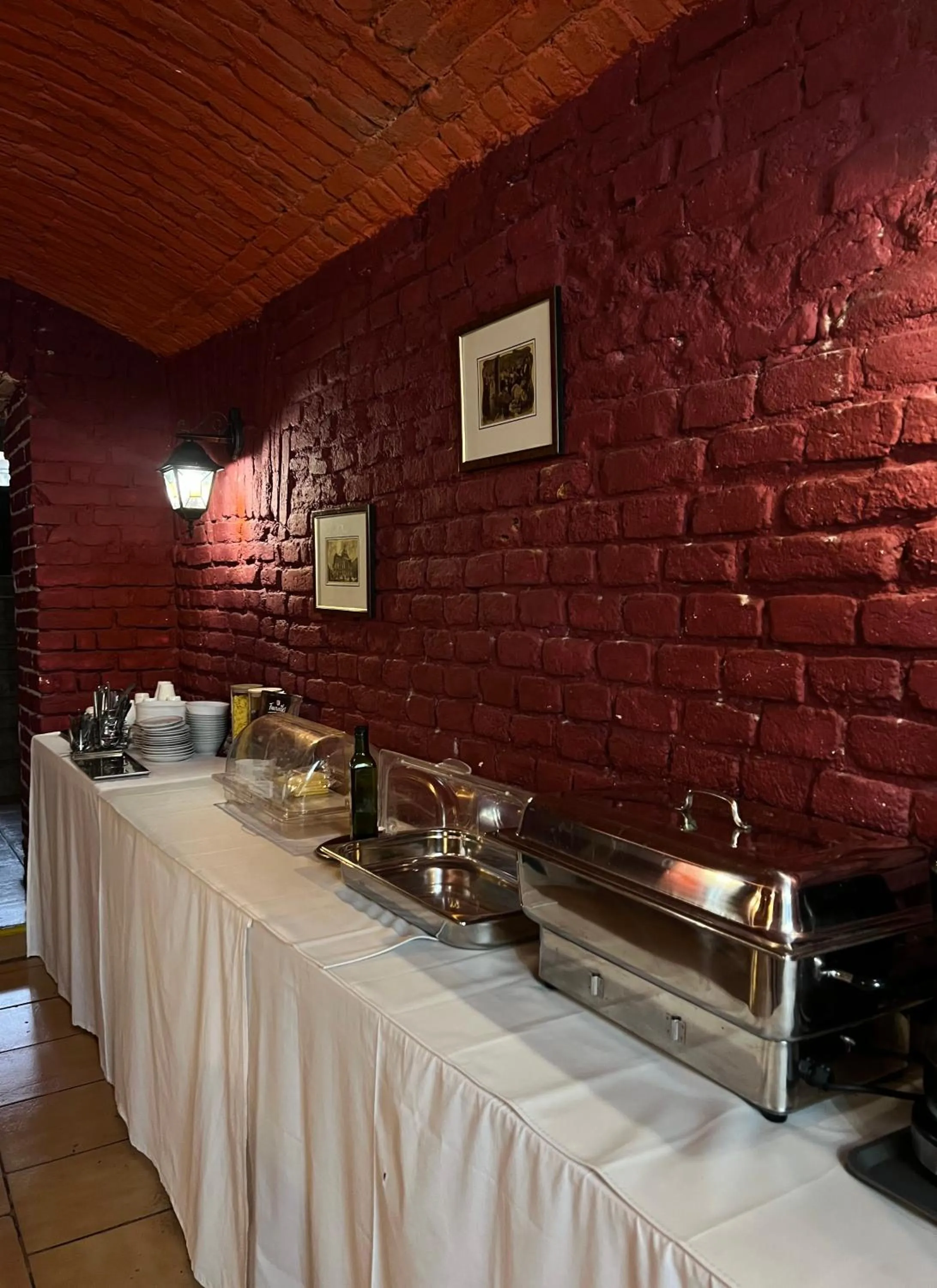 Buffet breakfast in Hotel GEO