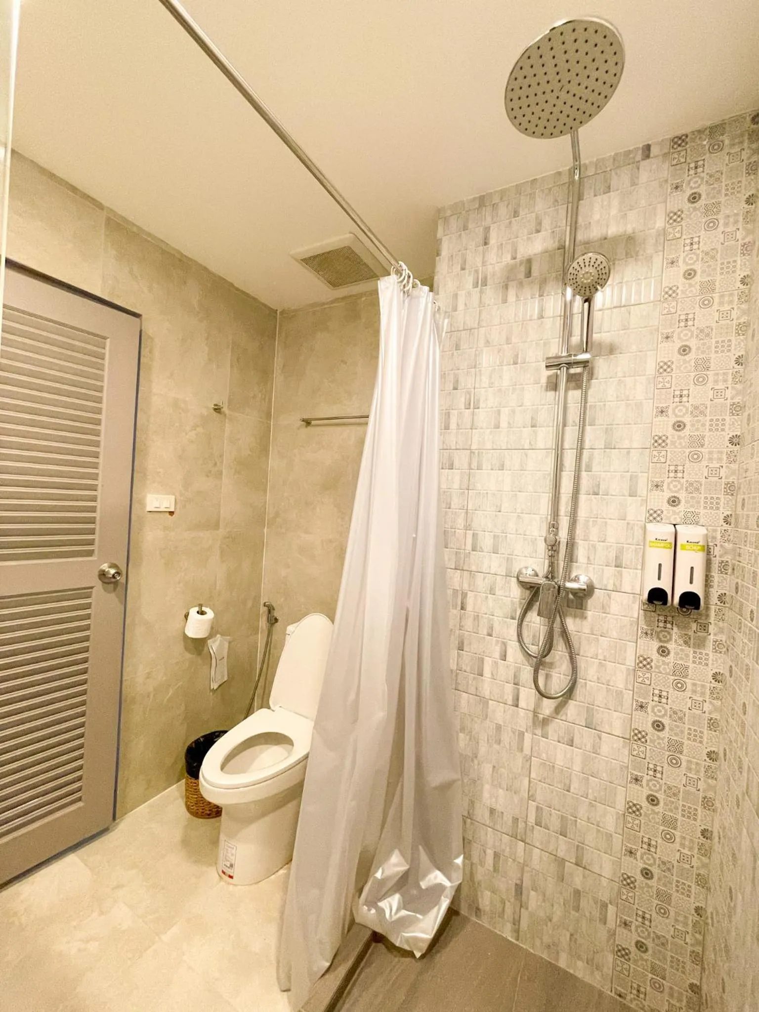 Shower in Rayong Chalet Resort