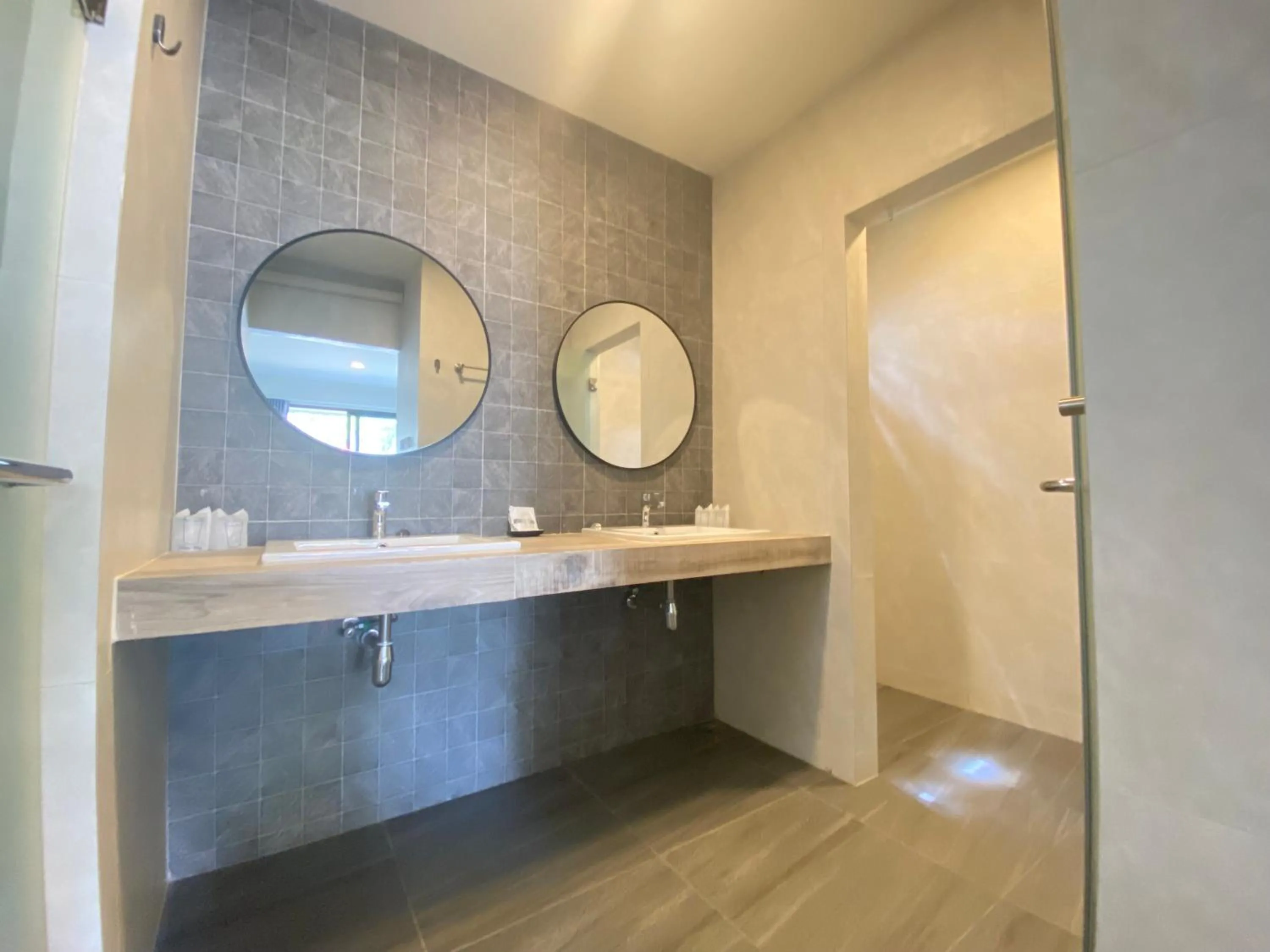 Bathroom in Rayong Chalet Resort