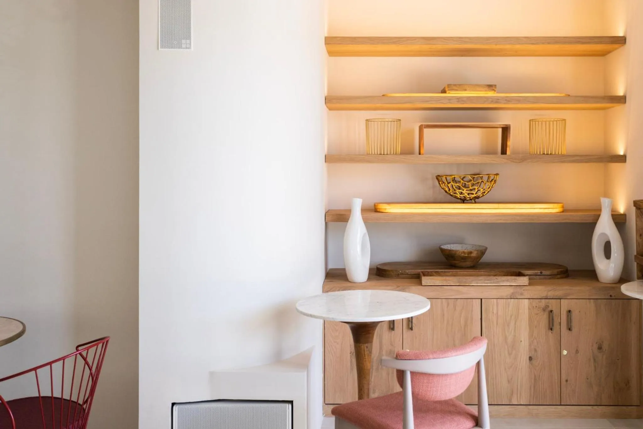 Decorative detail in Pacha Hotel