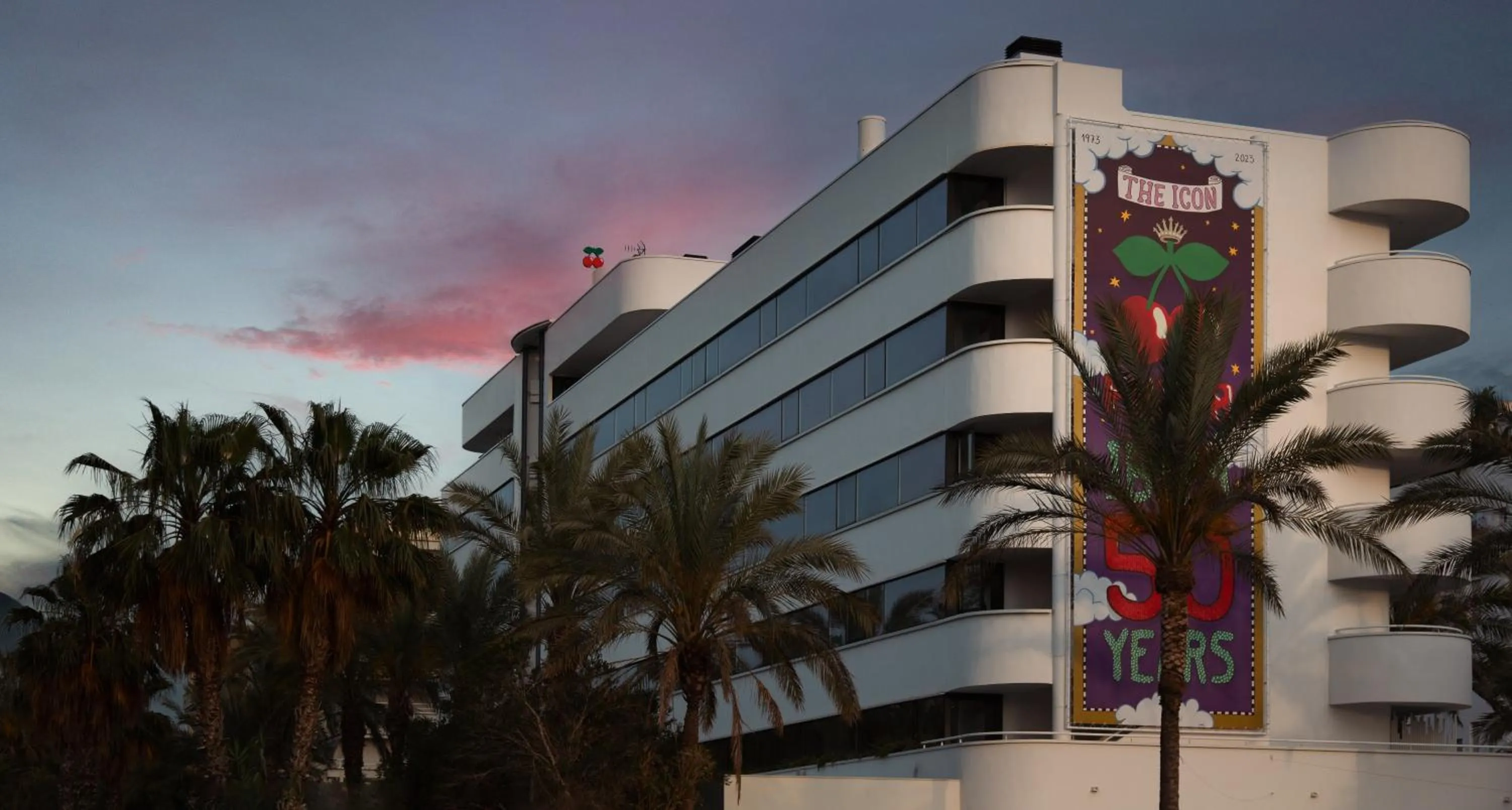 Property building in Pacha Hotel