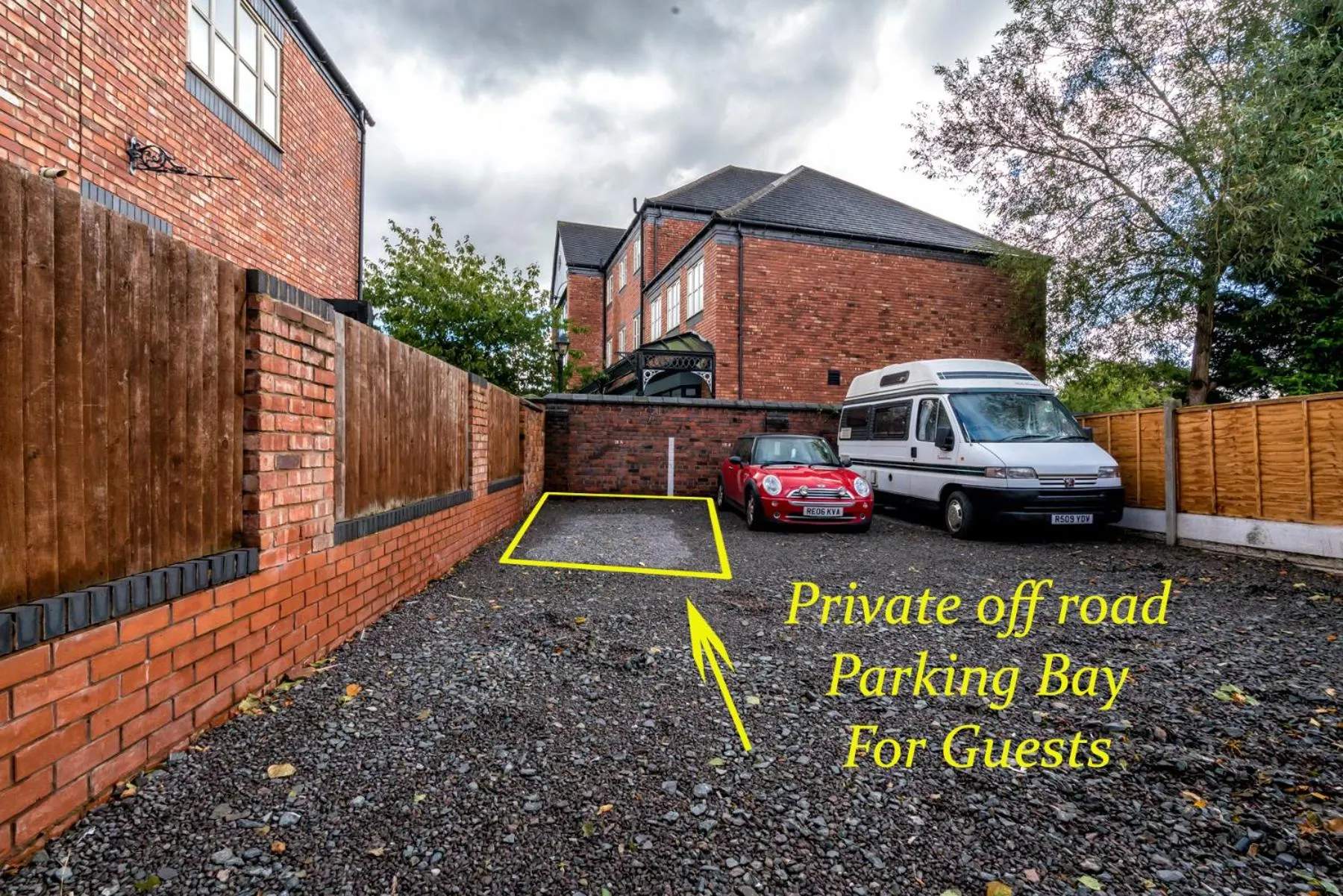 Area and facilities in Cannock Hotel Apartments