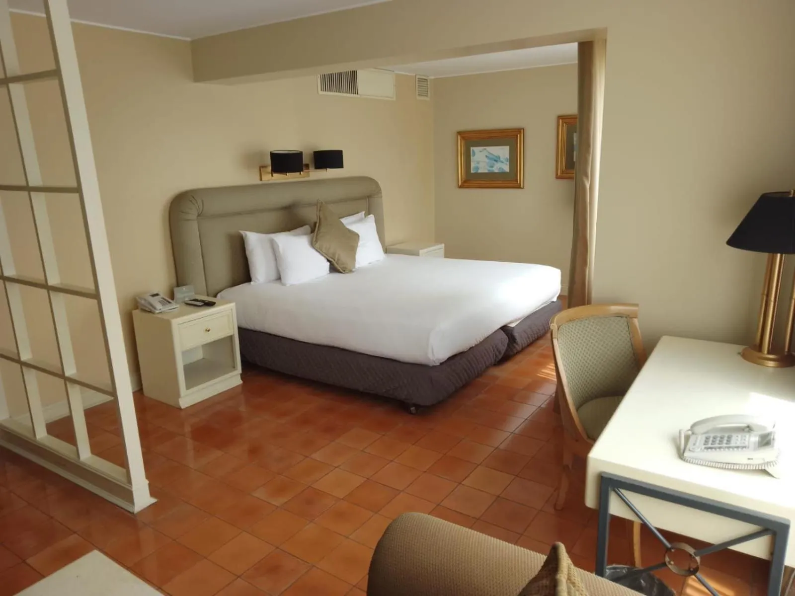 Bedroom, Bed in Suites del Bosque Hotel