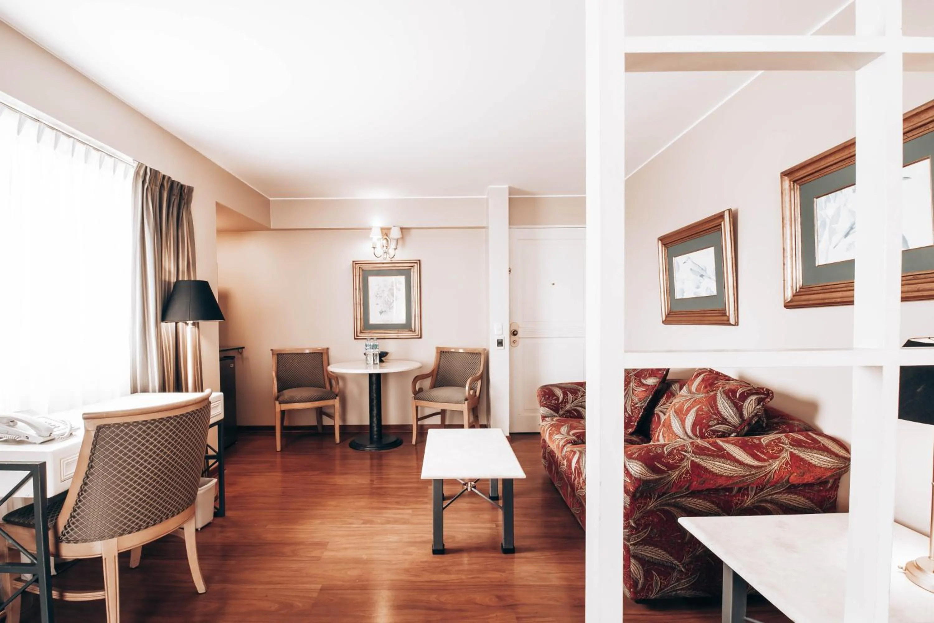 Living room in Suites del Bosque Hotel