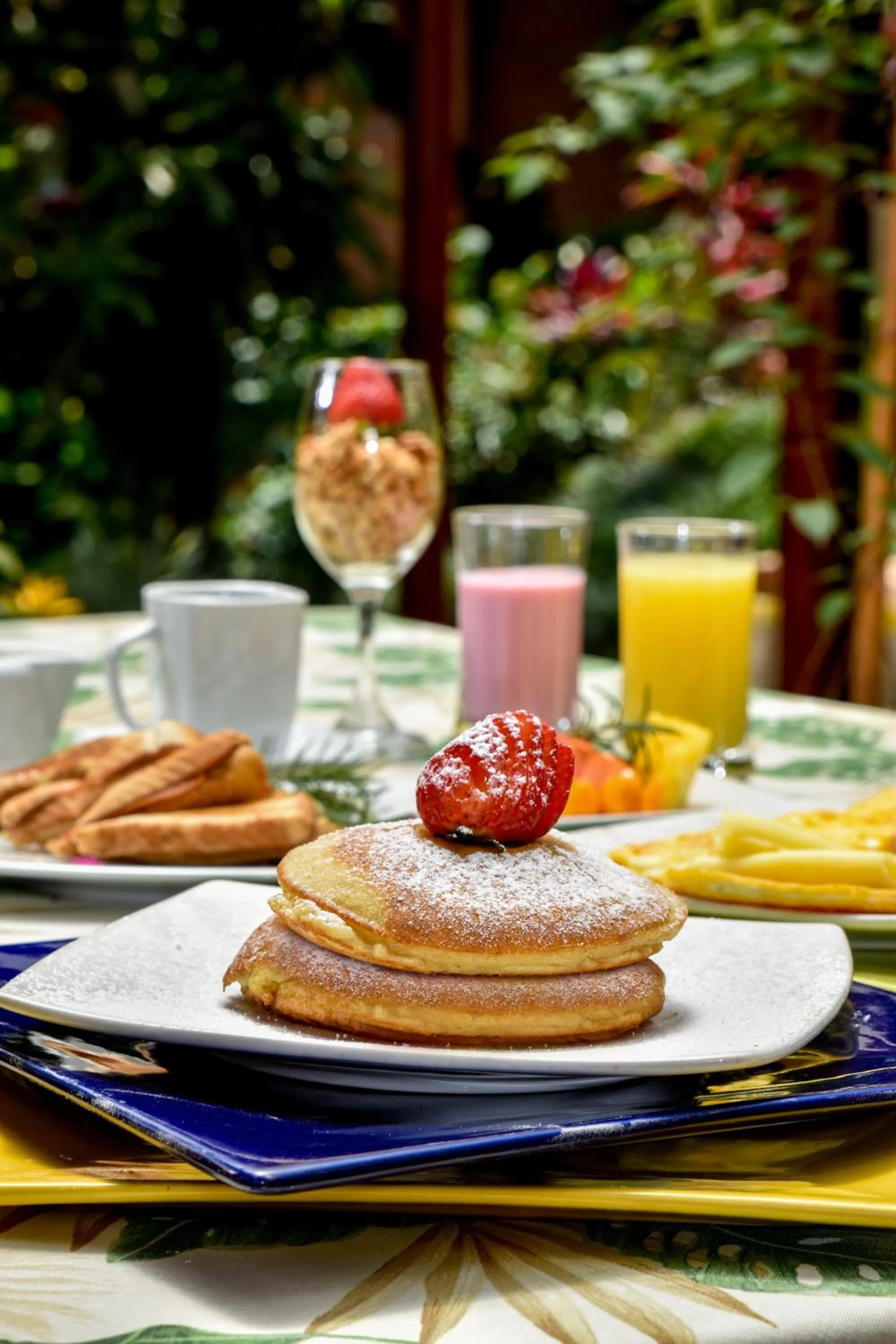 Food and drinks in La Campana Hotel Boutique