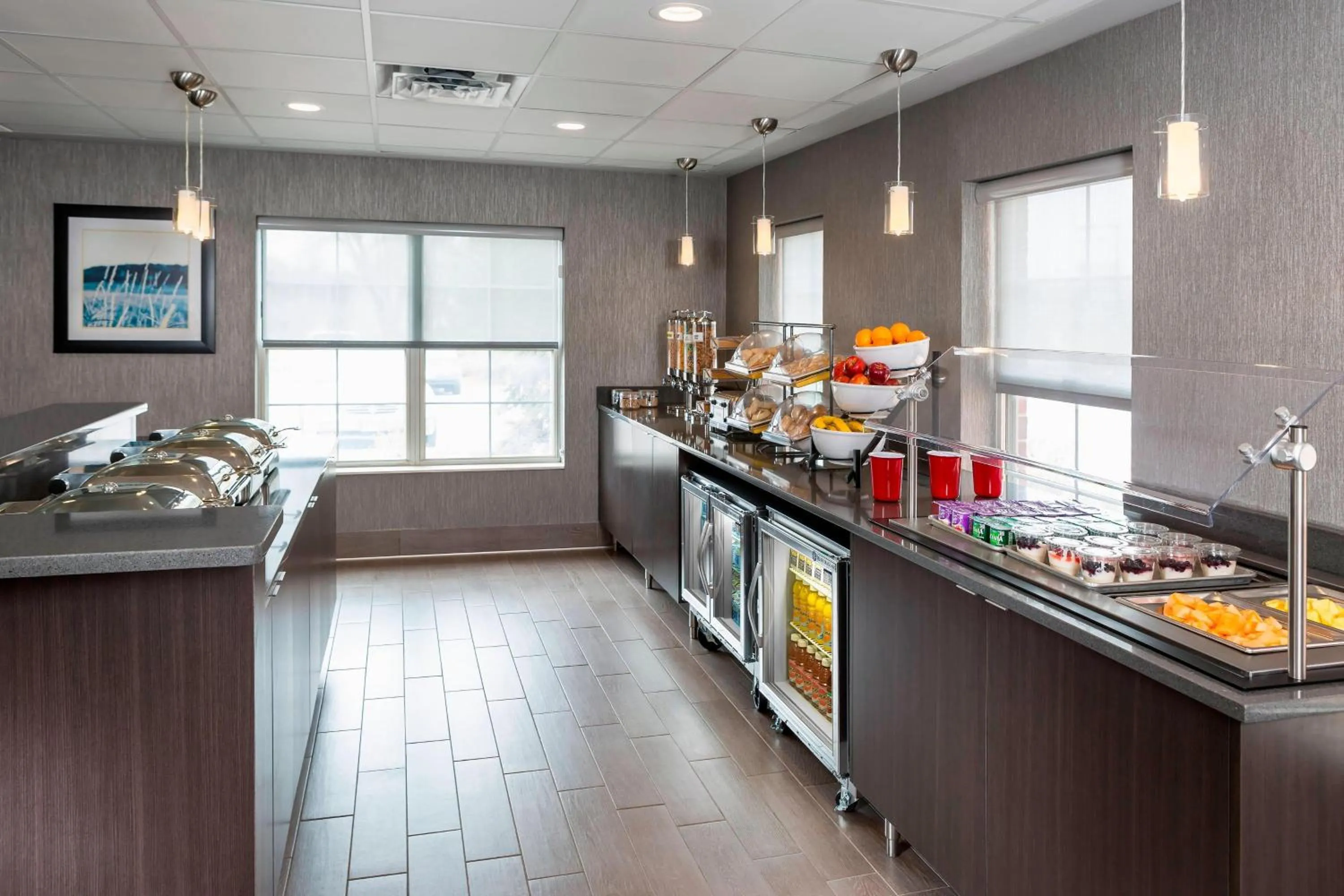 Breakfast in Residence Inn by Marriott Bloomington by Mall of America