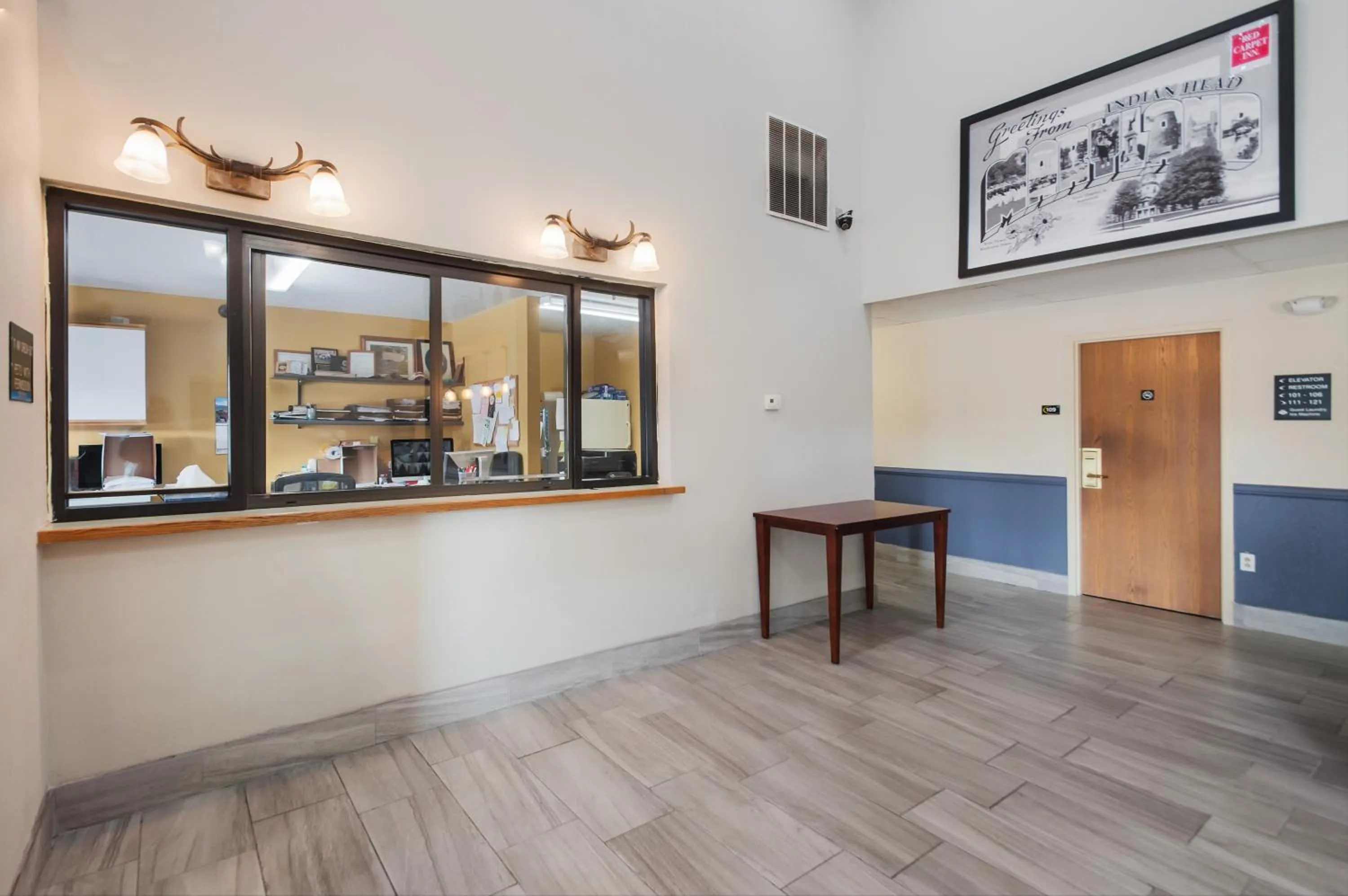 Lobby or reception in Red Carpet Inn-Indian Head