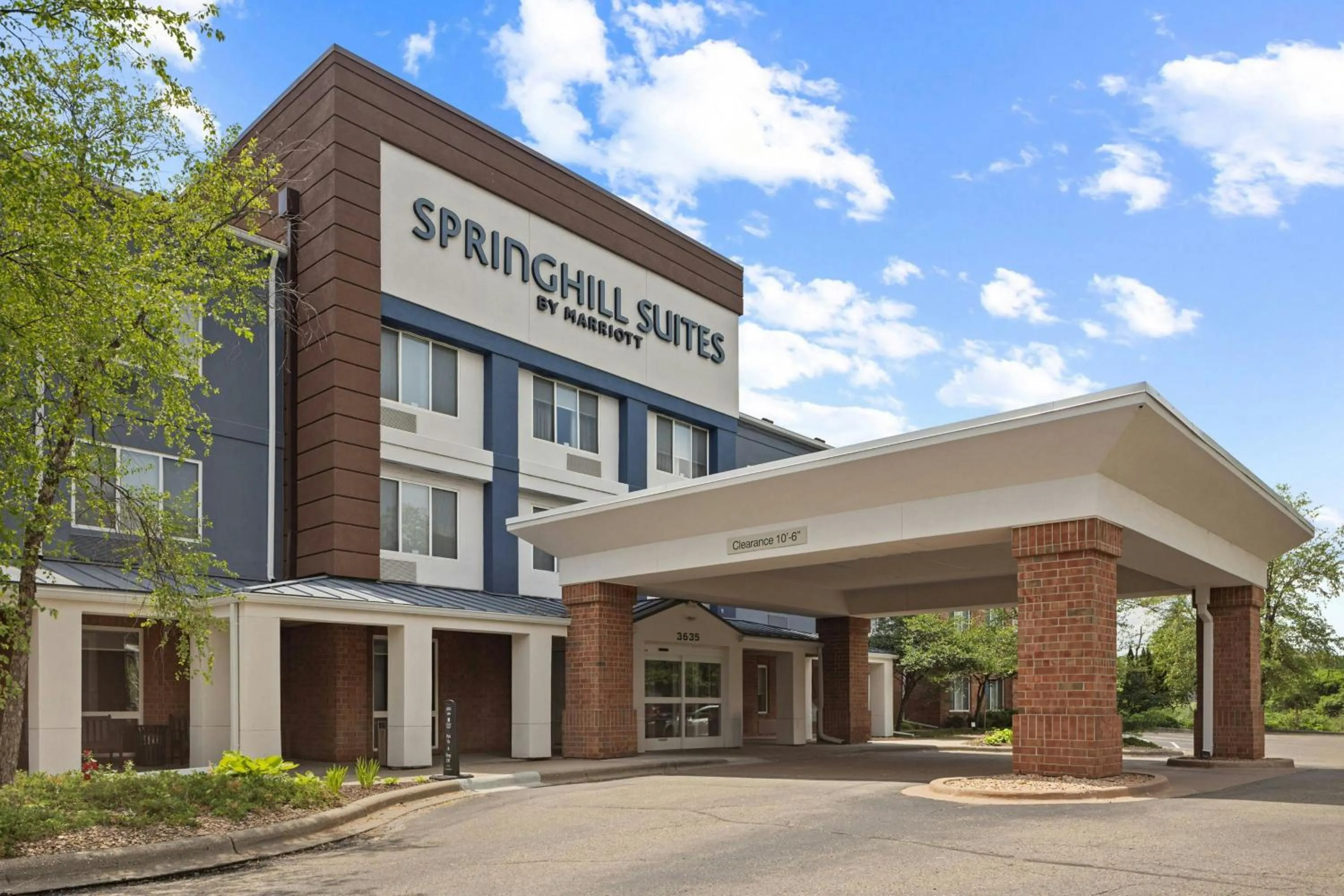 Property building in SpringHill Suites Minneapolis-St. Paul Airport/Eagan