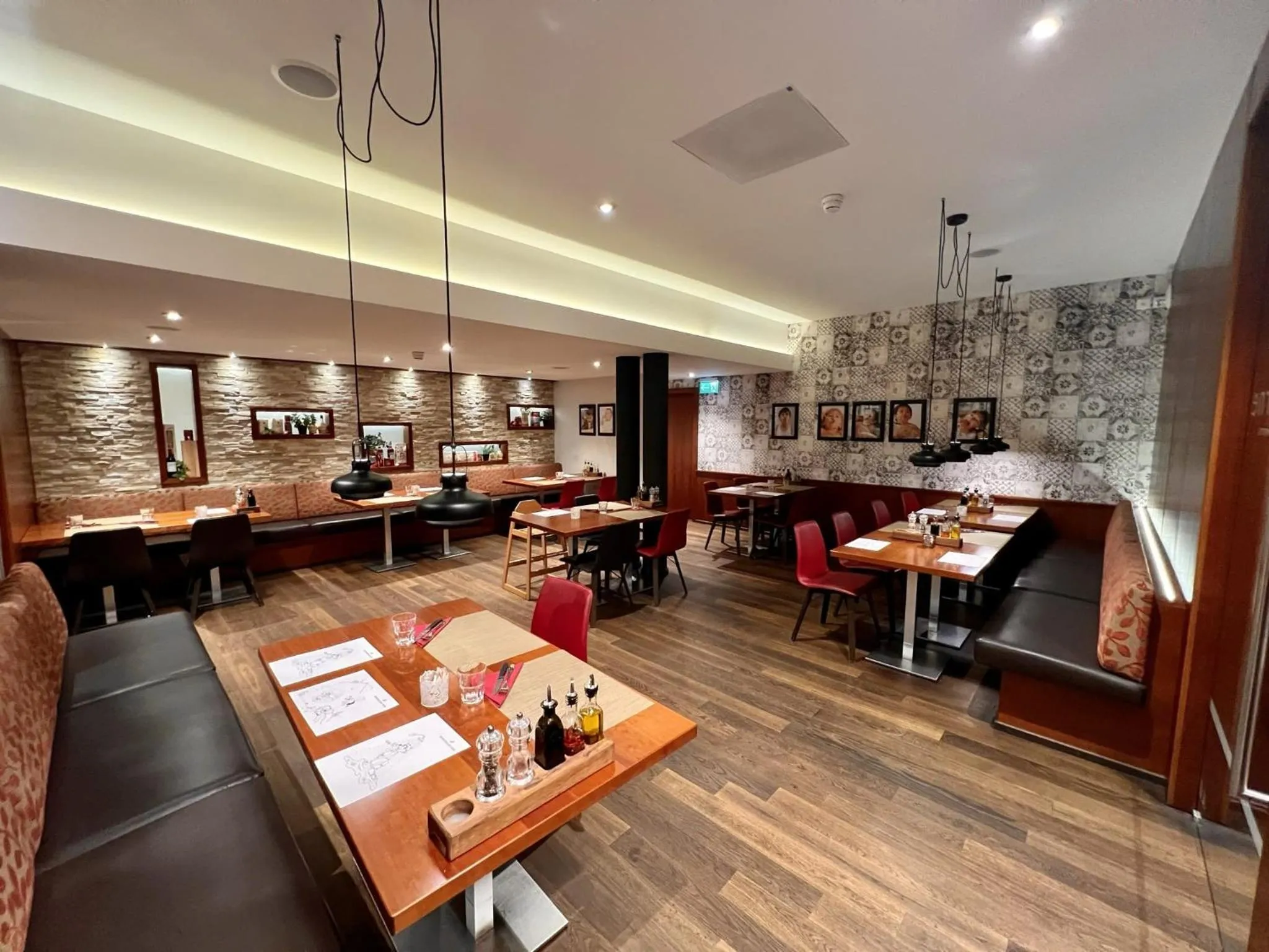 Restaurant/places to eat in Swiss Holiday Park Resort