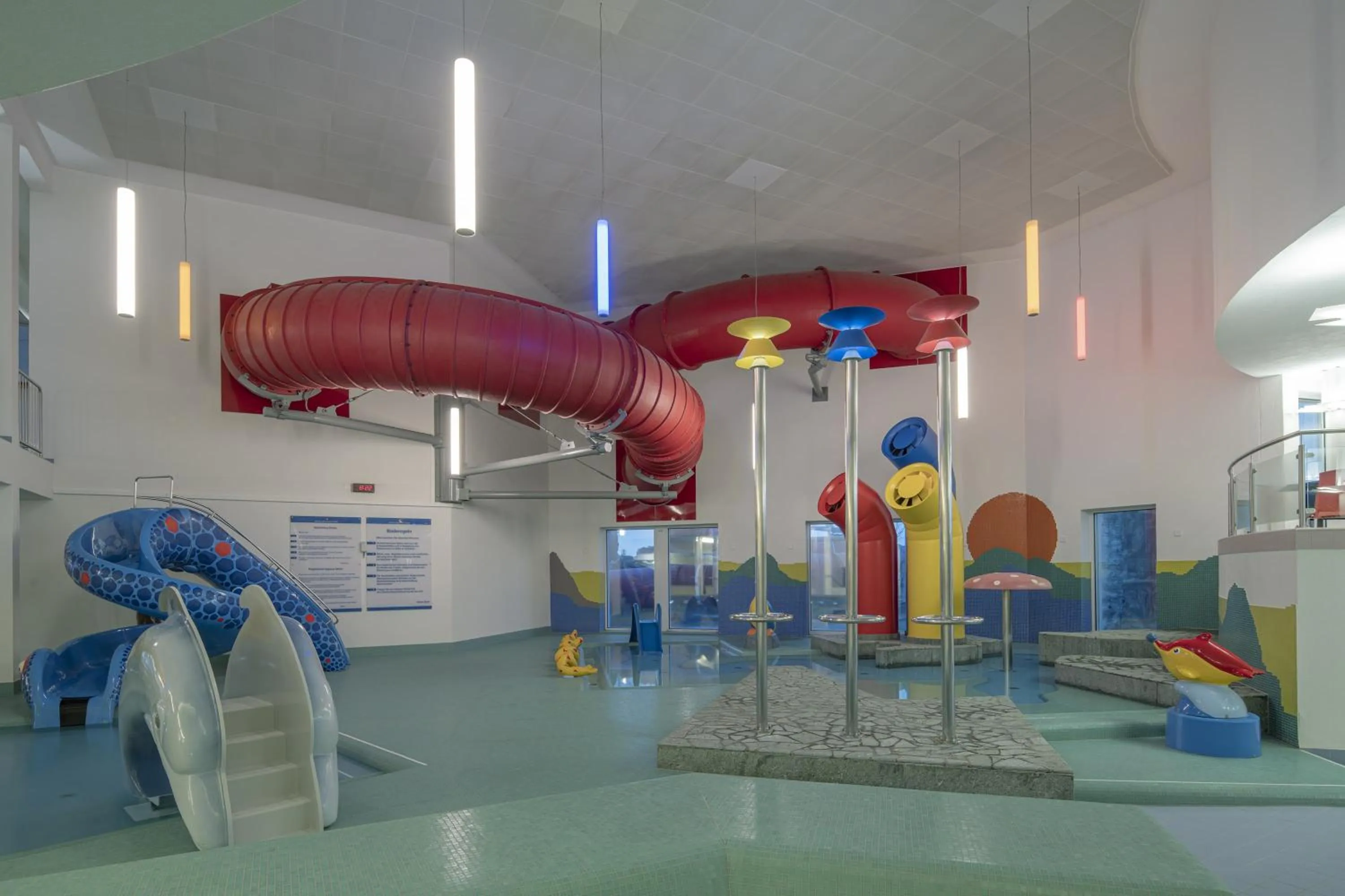 Swimming pool in Swiss Holiday Park Resort