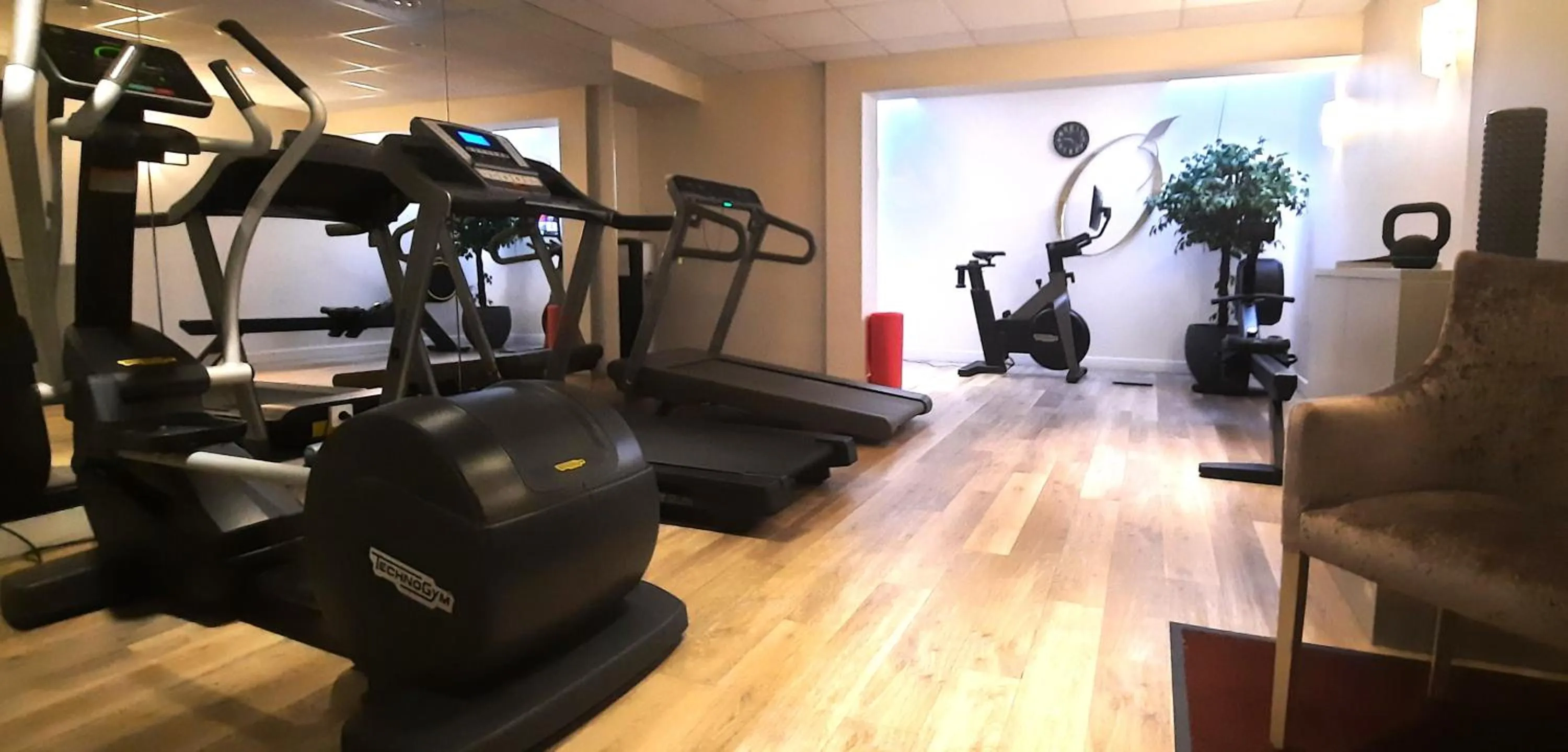 Fitness centre/facilities in La Bastide de l'Oliveraie