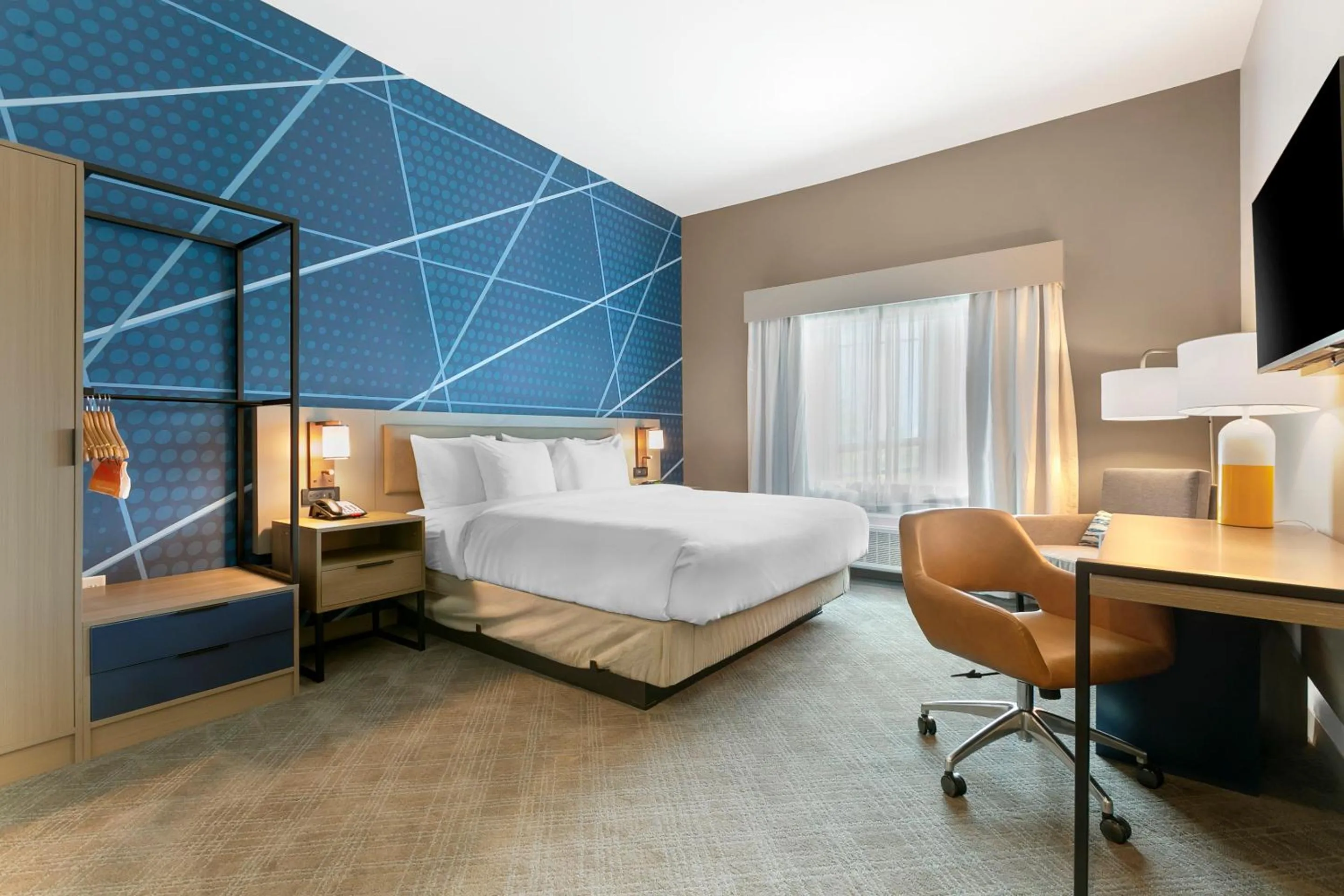 Bedroom, Bed in Comfort Inn & Suites Houma