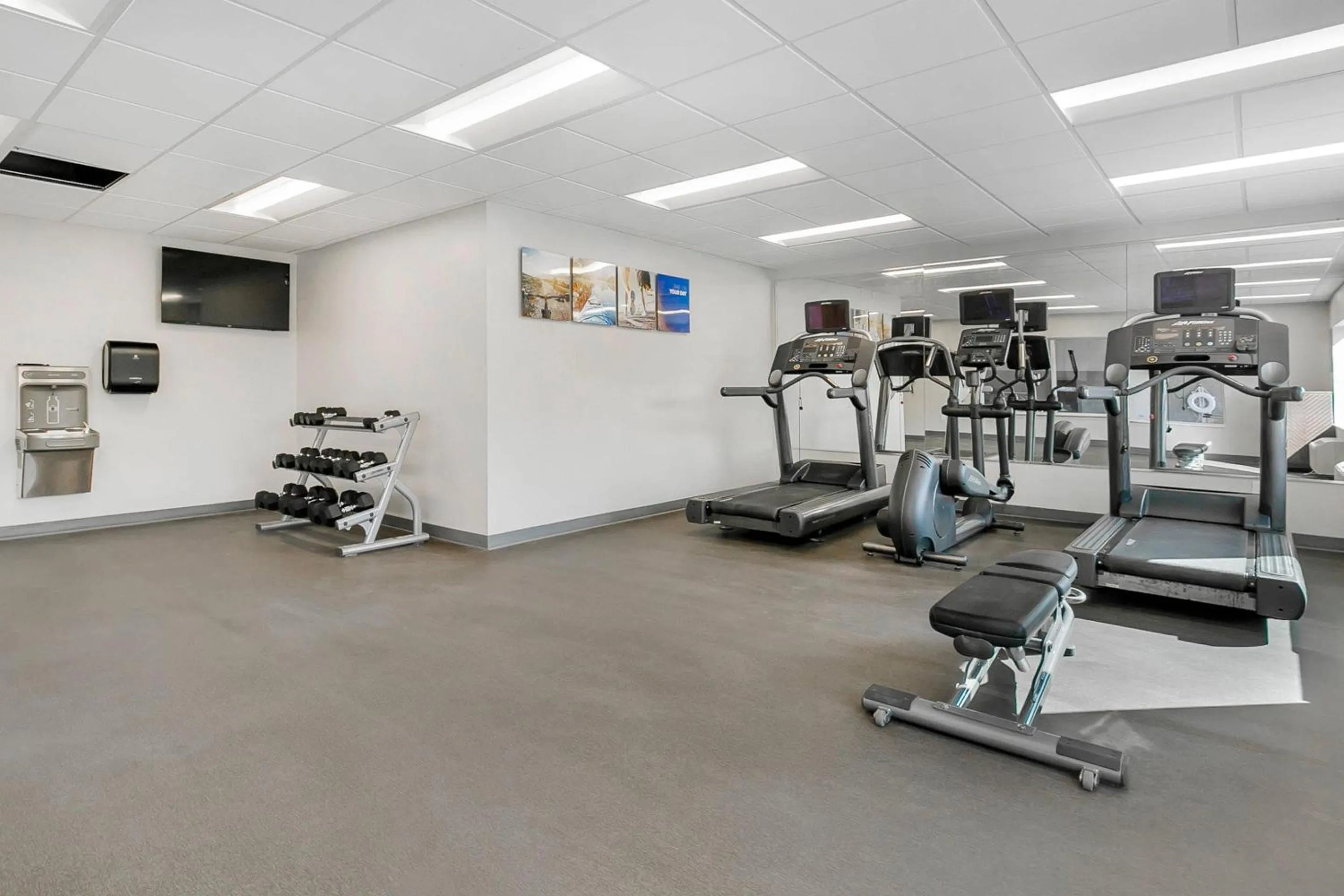Fitness centre/facilities in Comfort Inn & Suites Houma