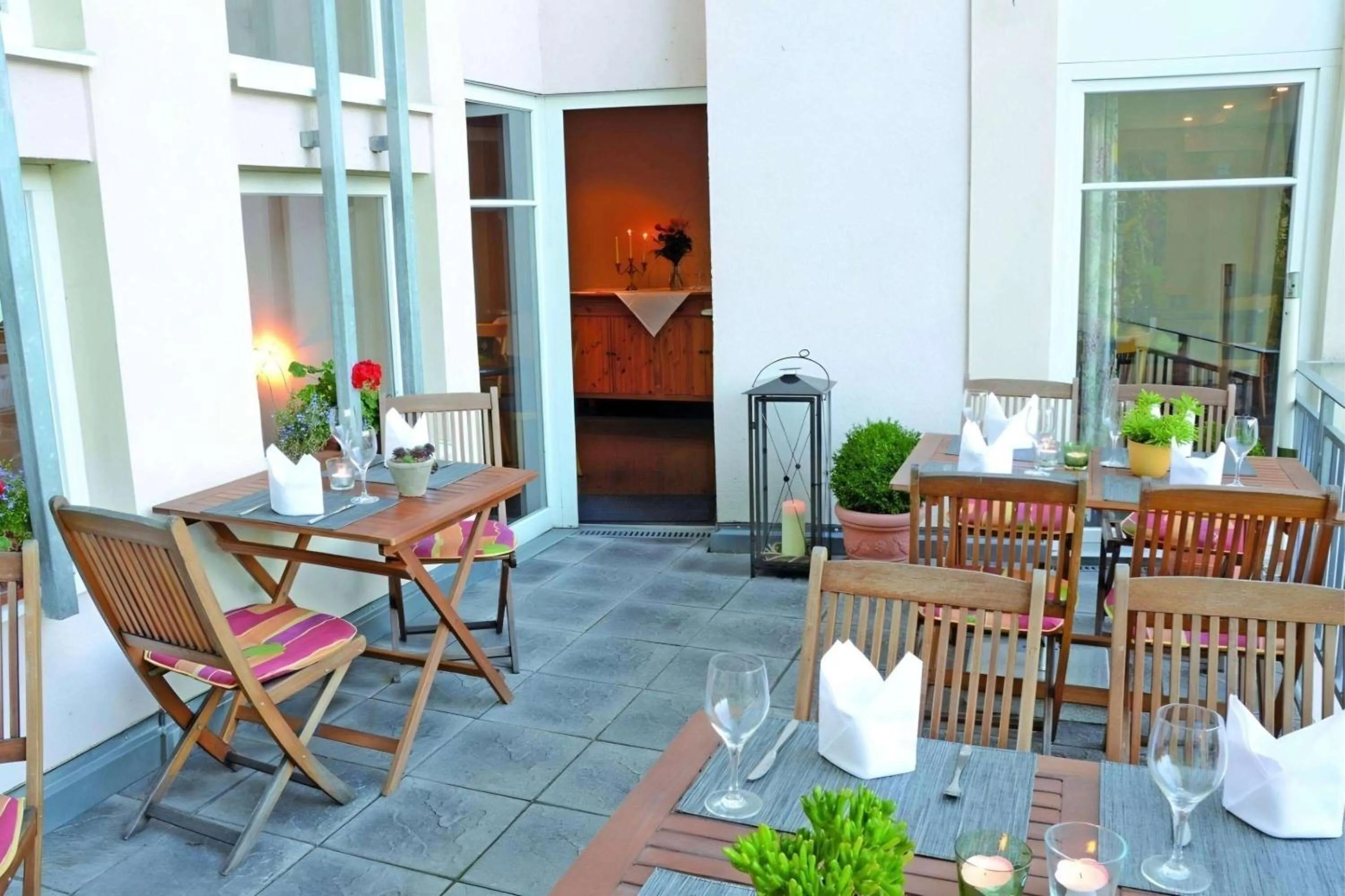 Restaurant/places to eat in Hotel Kronprinz