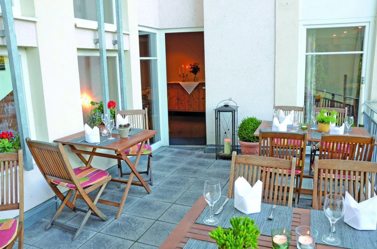 Restaurant/places to eat in Hotel Kronprinz