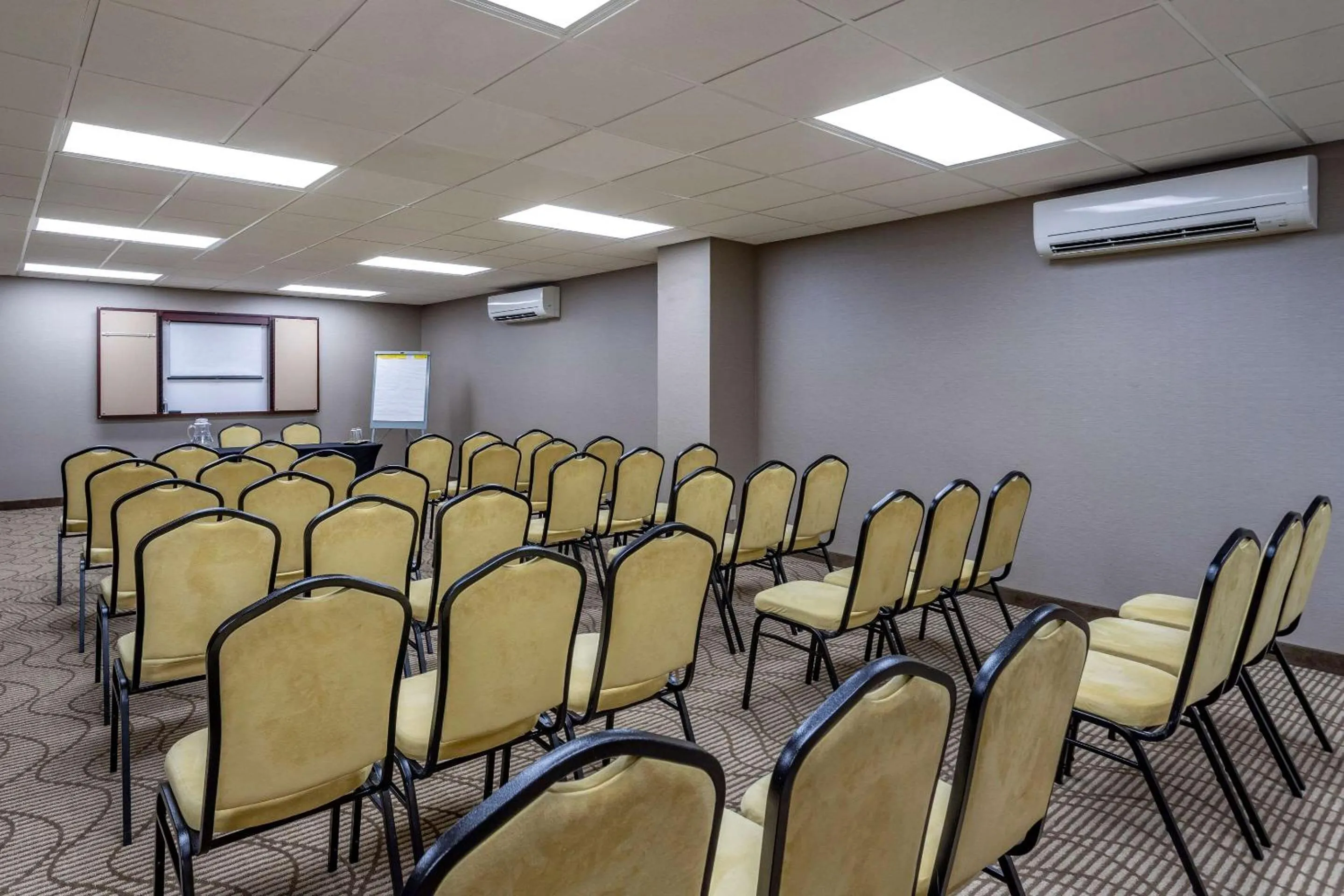 On site in Comfort Inn Syosset-Long Island