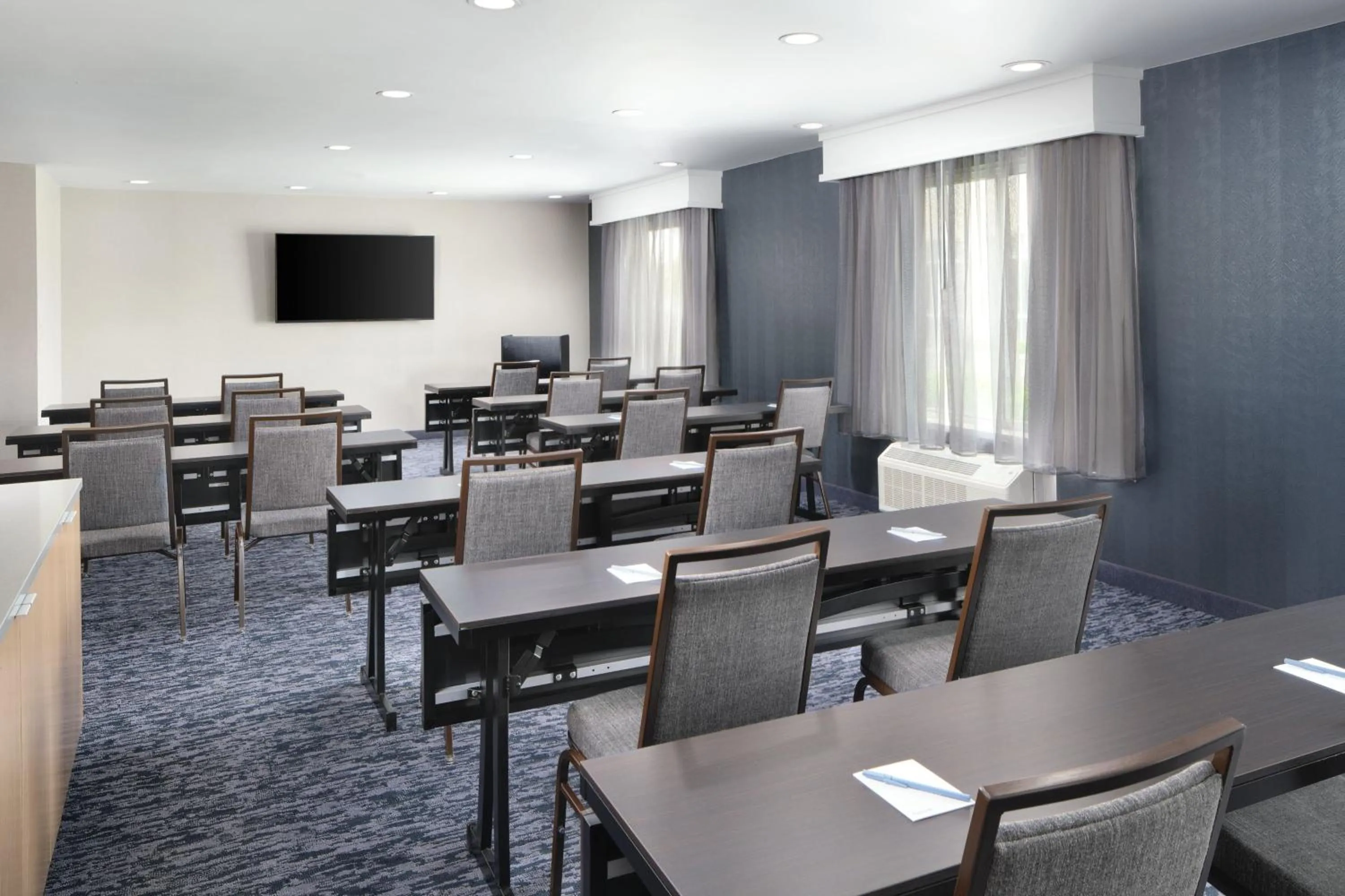 Meeting/conference room in Fairfield Inn & Suites by Marriott Jacksonville
