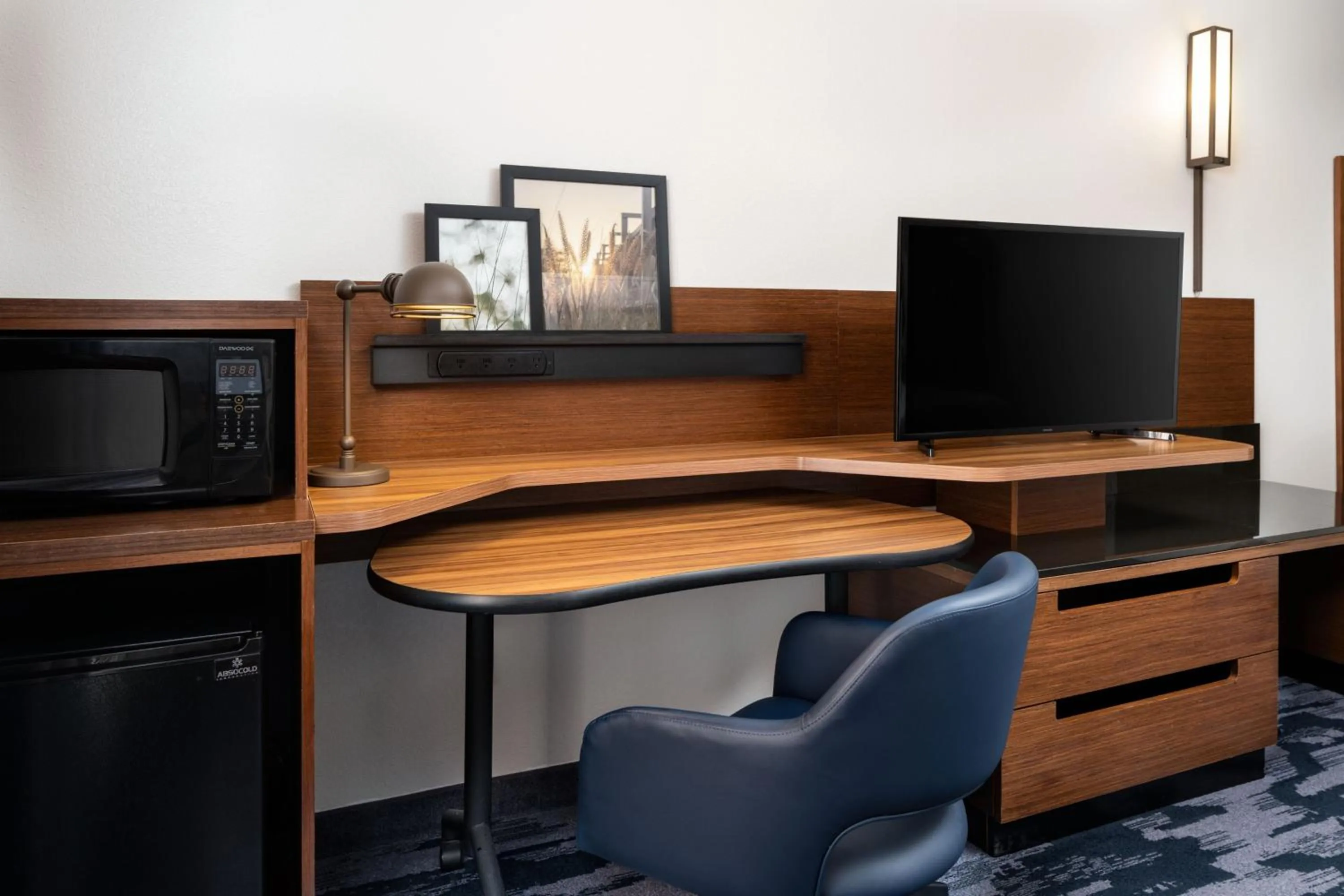 Photo of the whole room in Fairfield Inn & Suites by Marriott Jacksonville