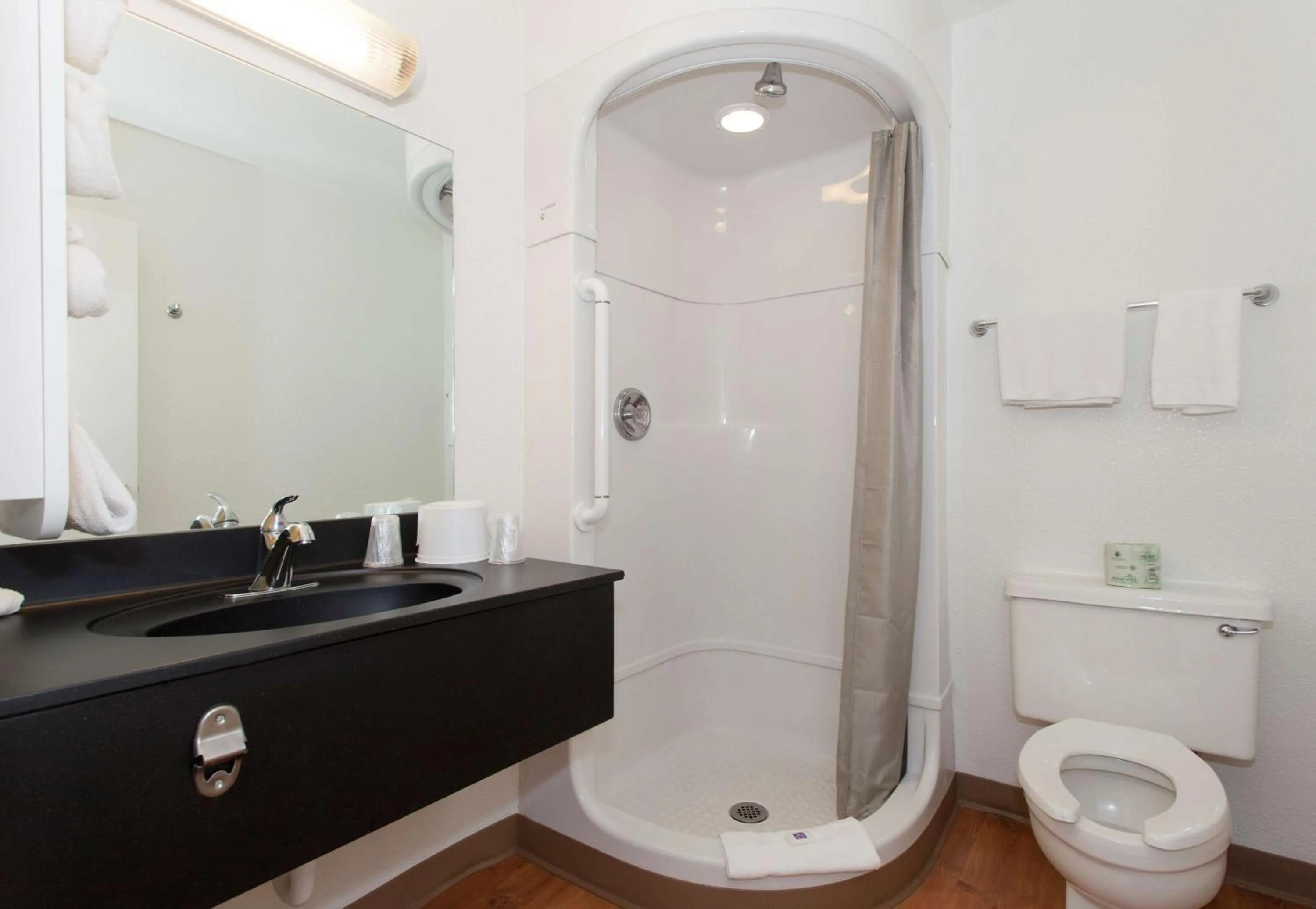 Bathroom in Hi - Wheel Flats