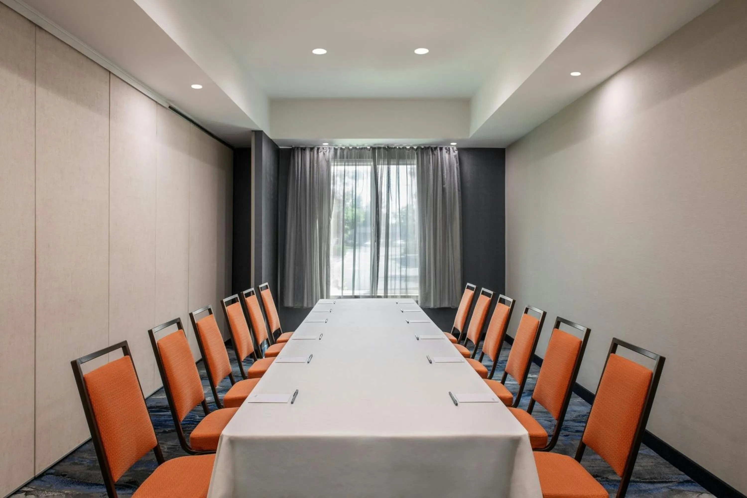 Meeting/conference room in Fairfield Inn & Suites Oakland Hayward