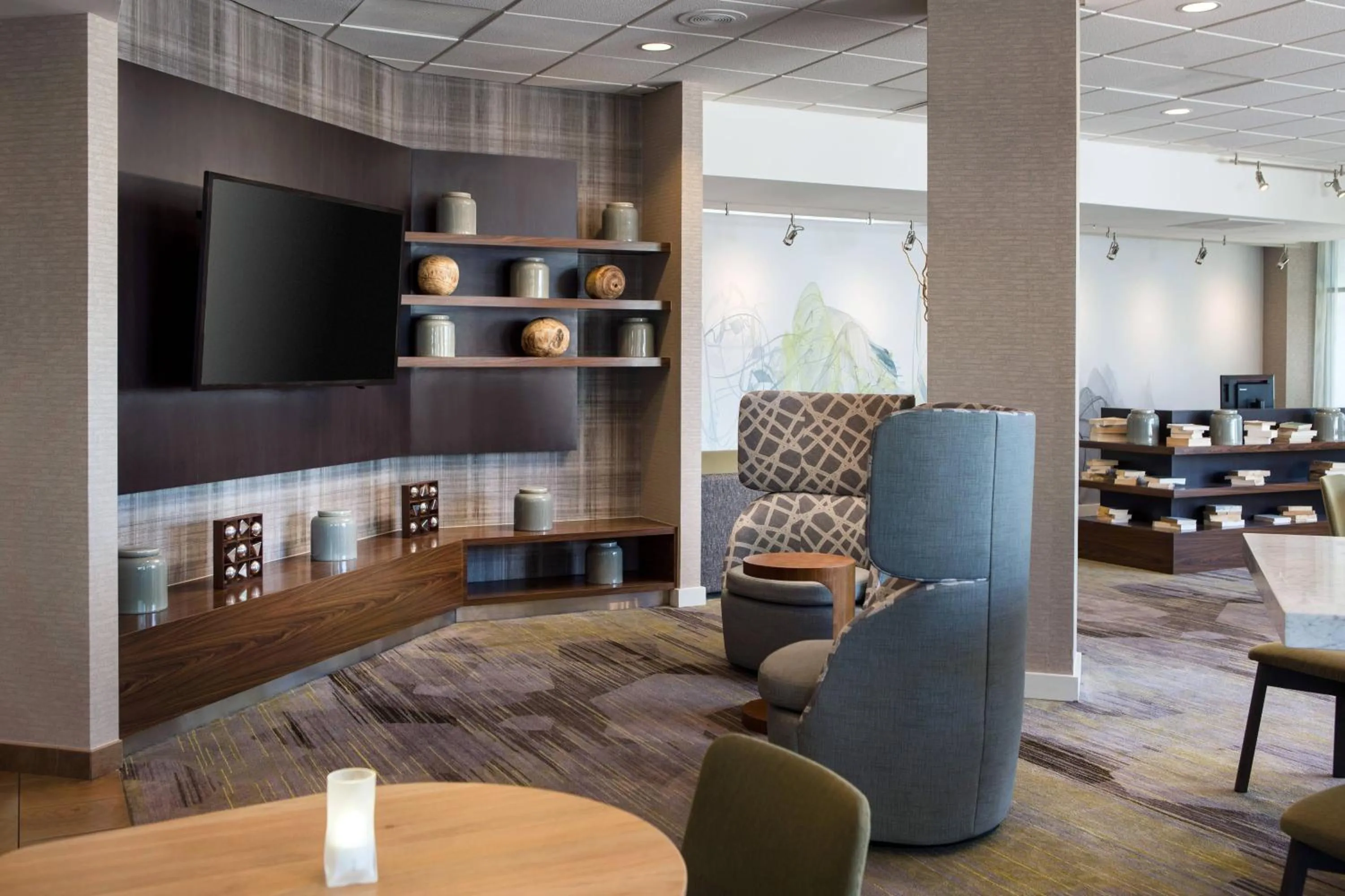 Lounge or bar in Courtyard by Marriott Richmond Berkeley