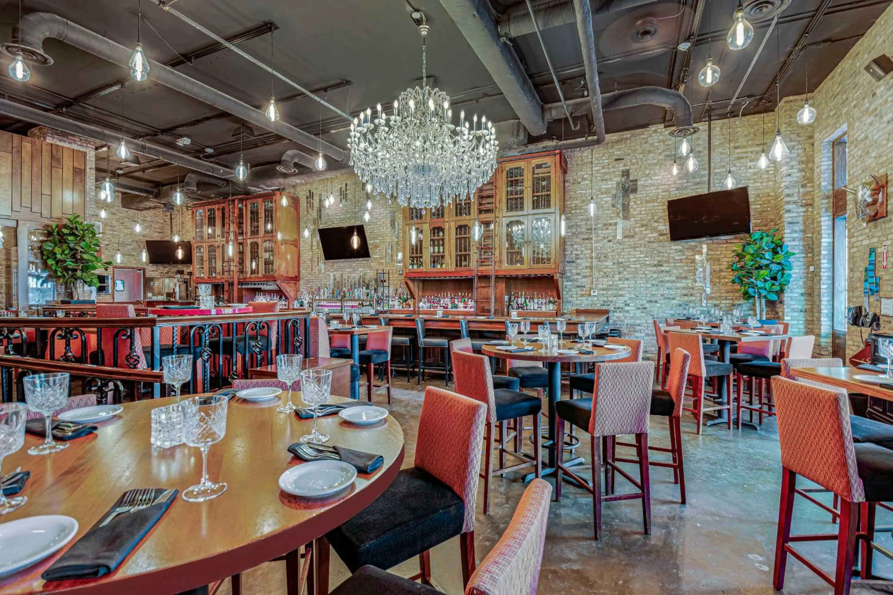 Lounge or bar in Embassy Suites Houston - Downtown