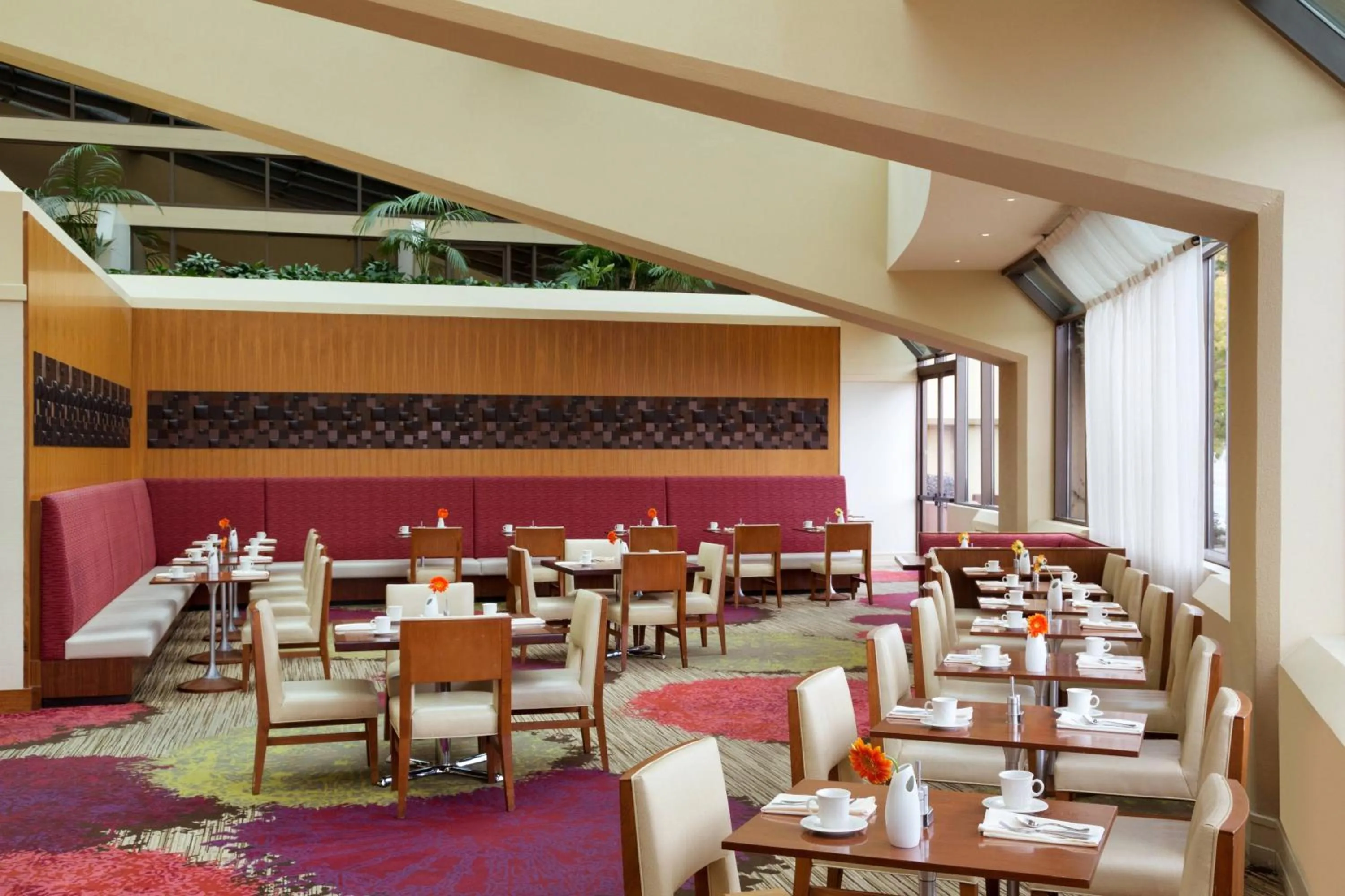 Restaurant/places to eat in Walnut Creek Marriott