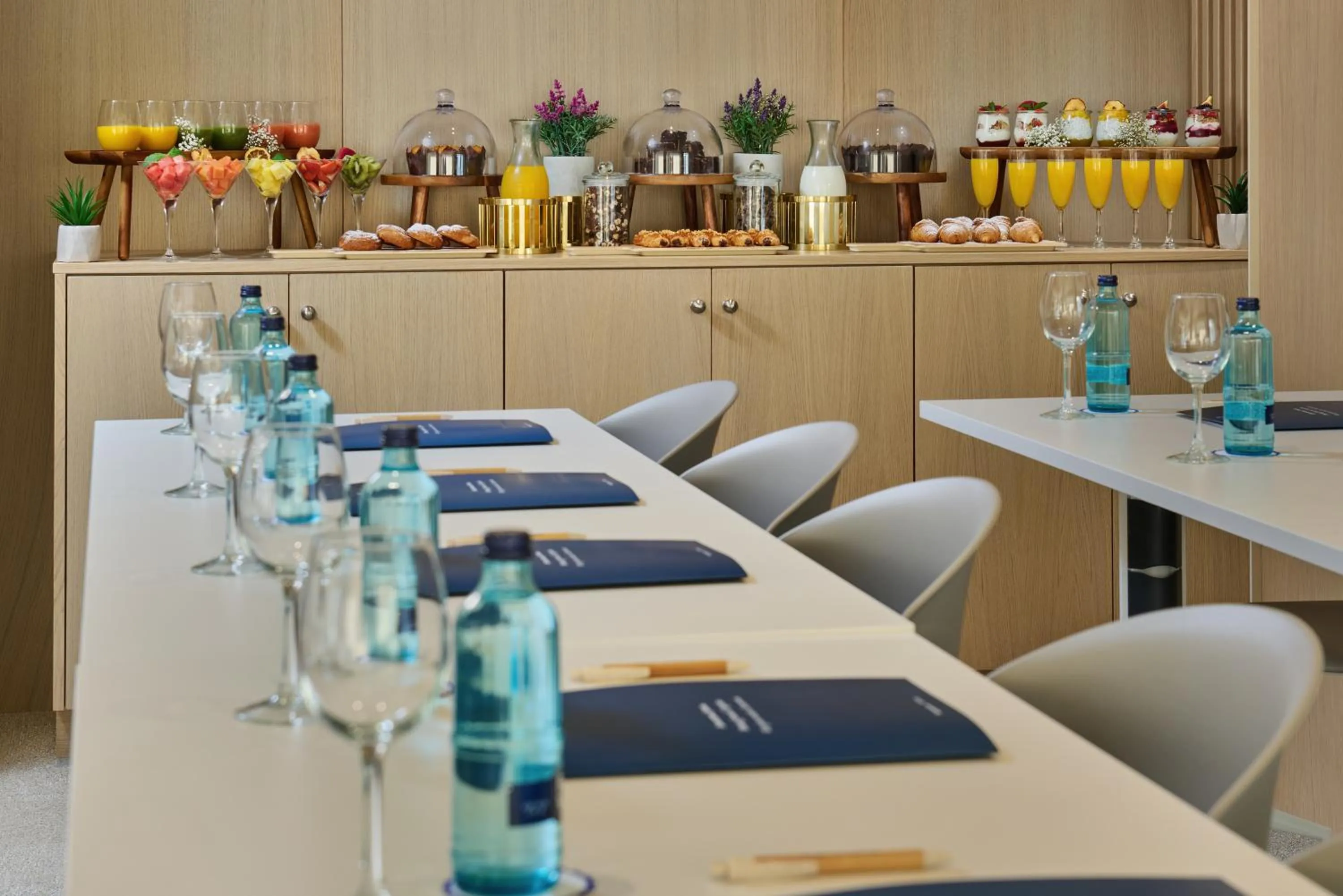 Meeting/conference room in Hipotels Flamenco