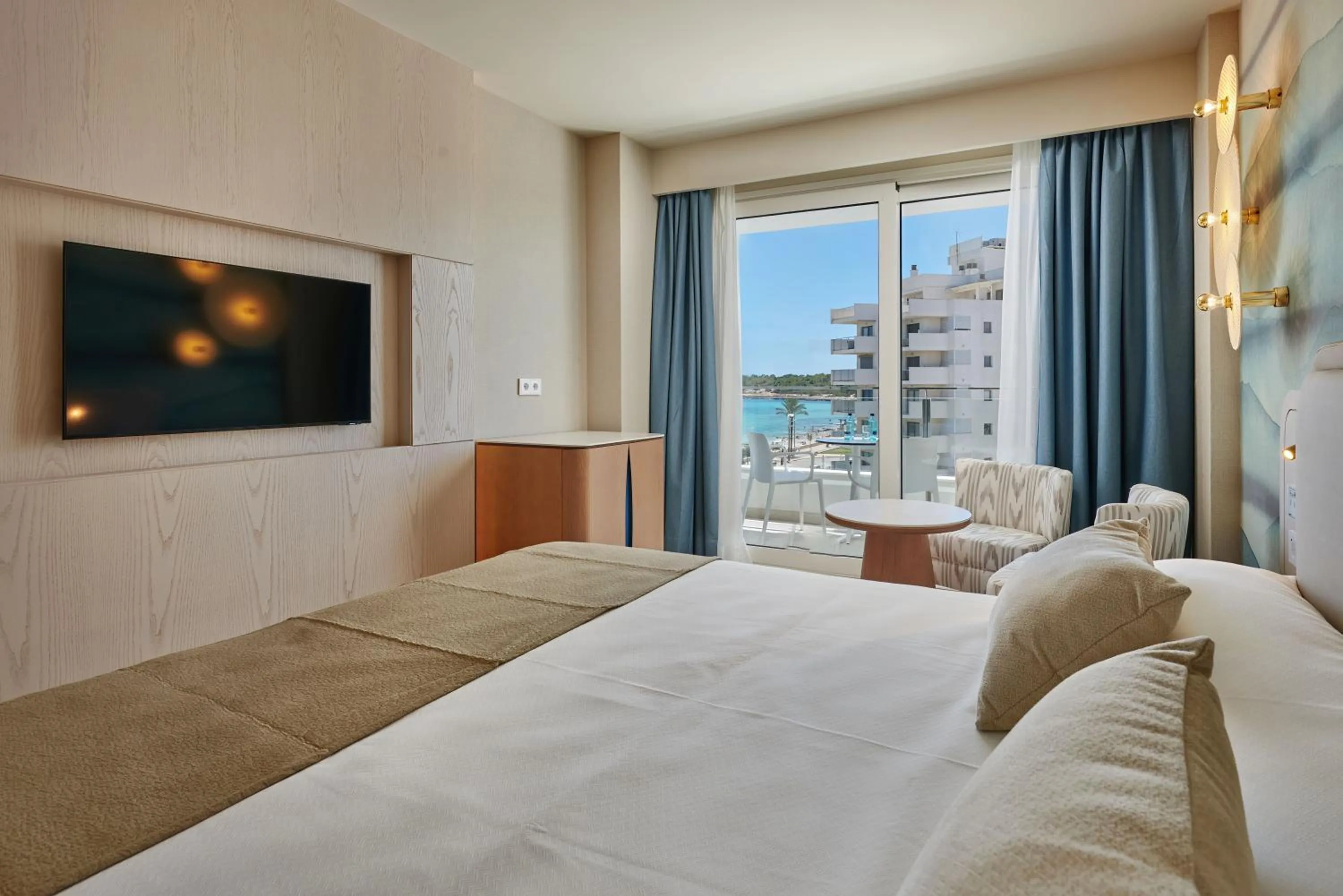 Bed in Hipotels Flamenco