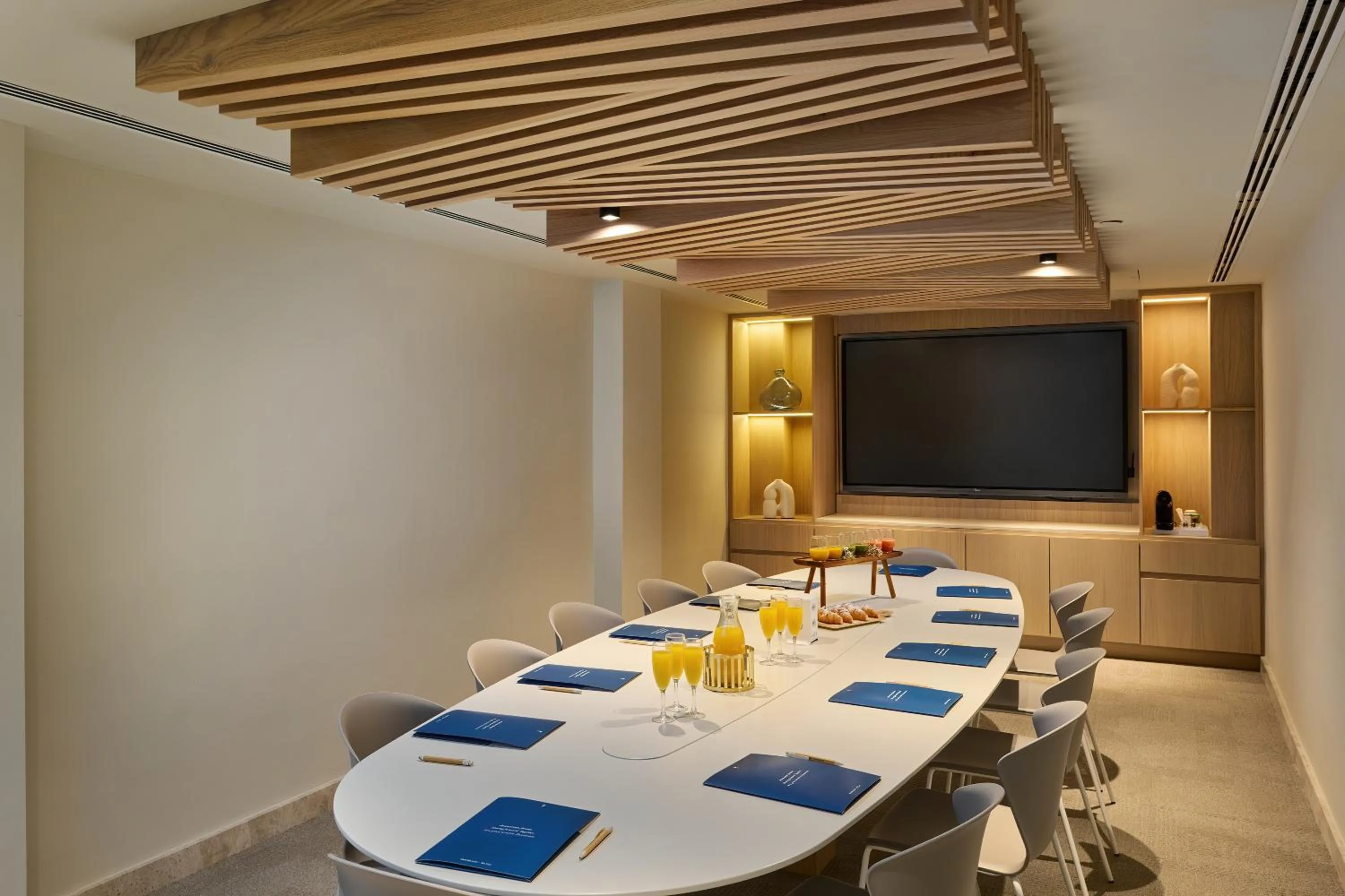 Meeting/conference room in Hipotels Flamenco