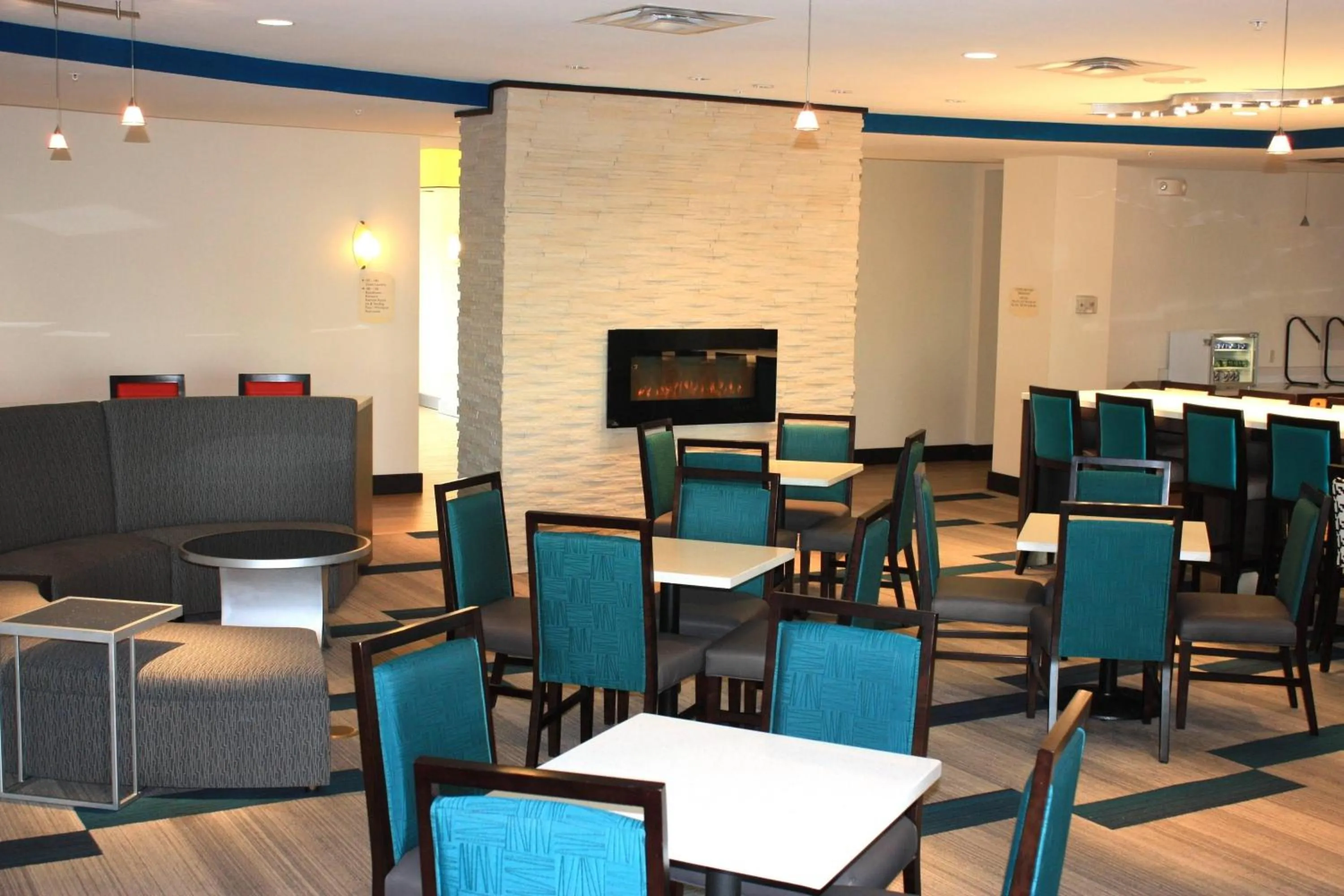 Lobby or reception in SpringHill Suites by Marriott Oklahoma City Airport
